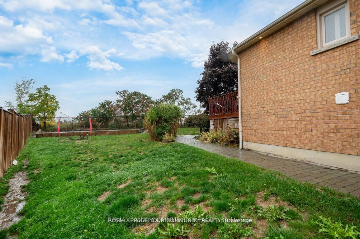 63 Rolling Hills Lane Property Photo 3
