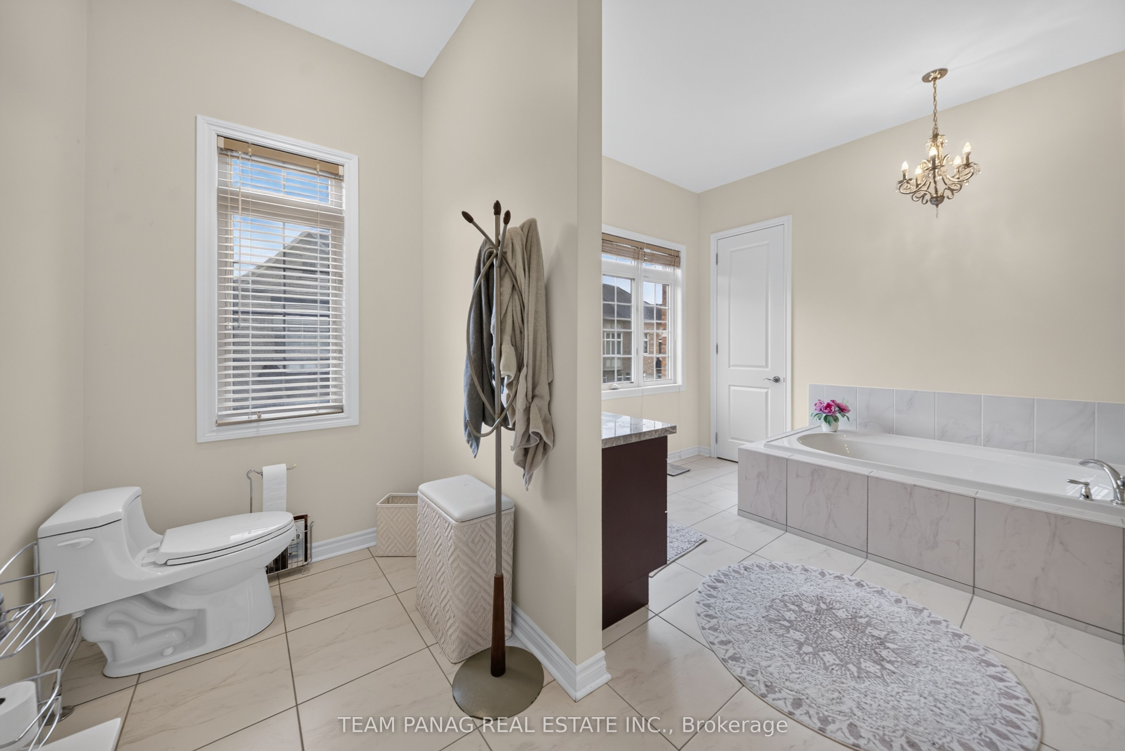 1 Astrantia Way Property Photo 35