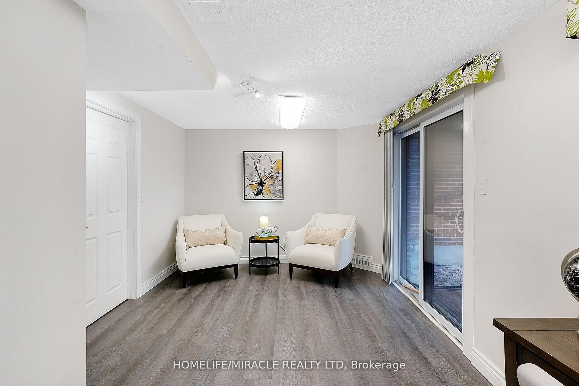 4165 Fieldgate Drive 32 Property Photo 10