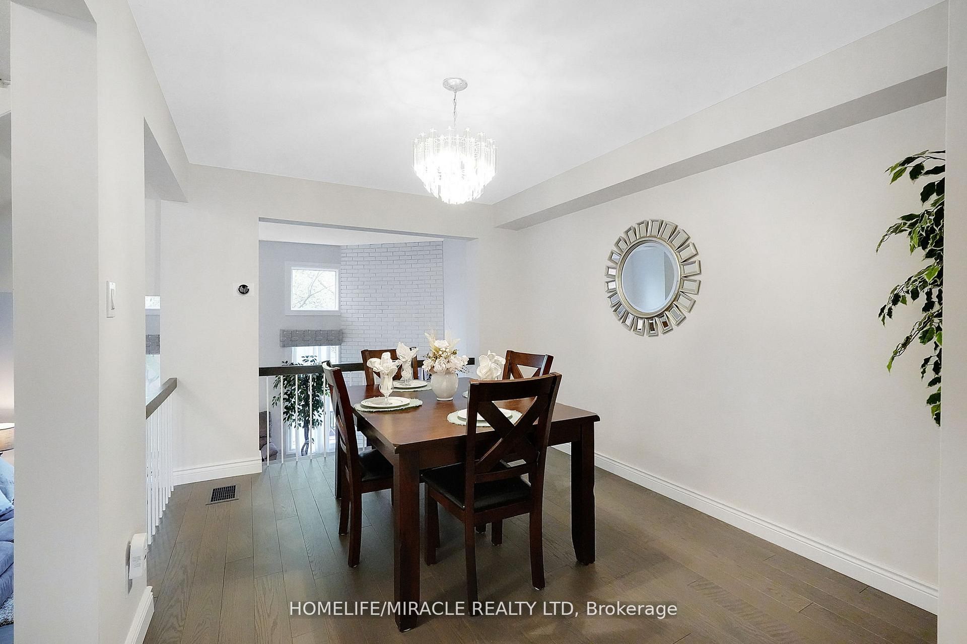 4165 Fieldgate Drive 32 Property Photo 16