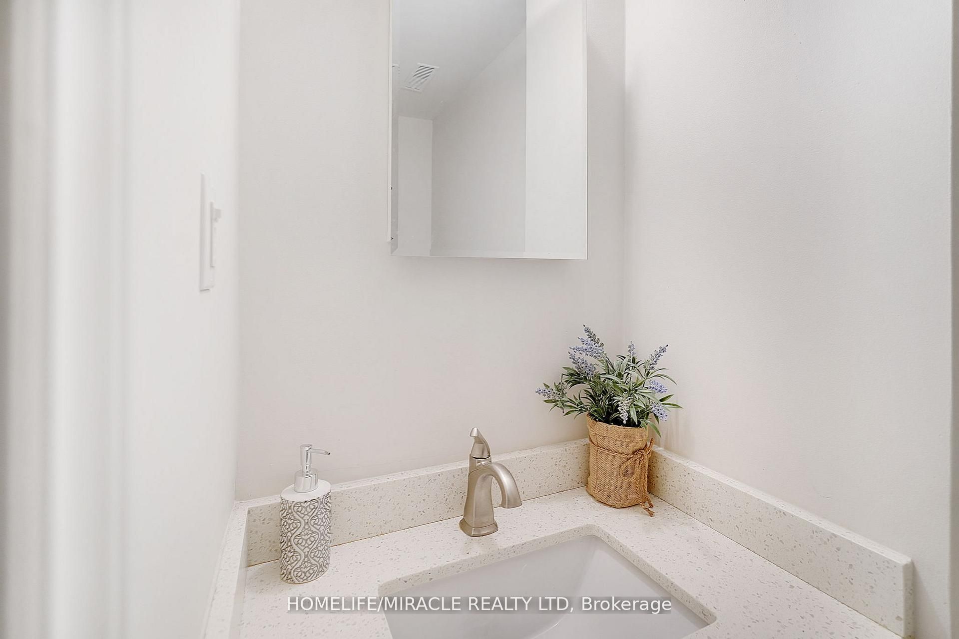 4165 Fieldgate Drive 32 Property Photo 33