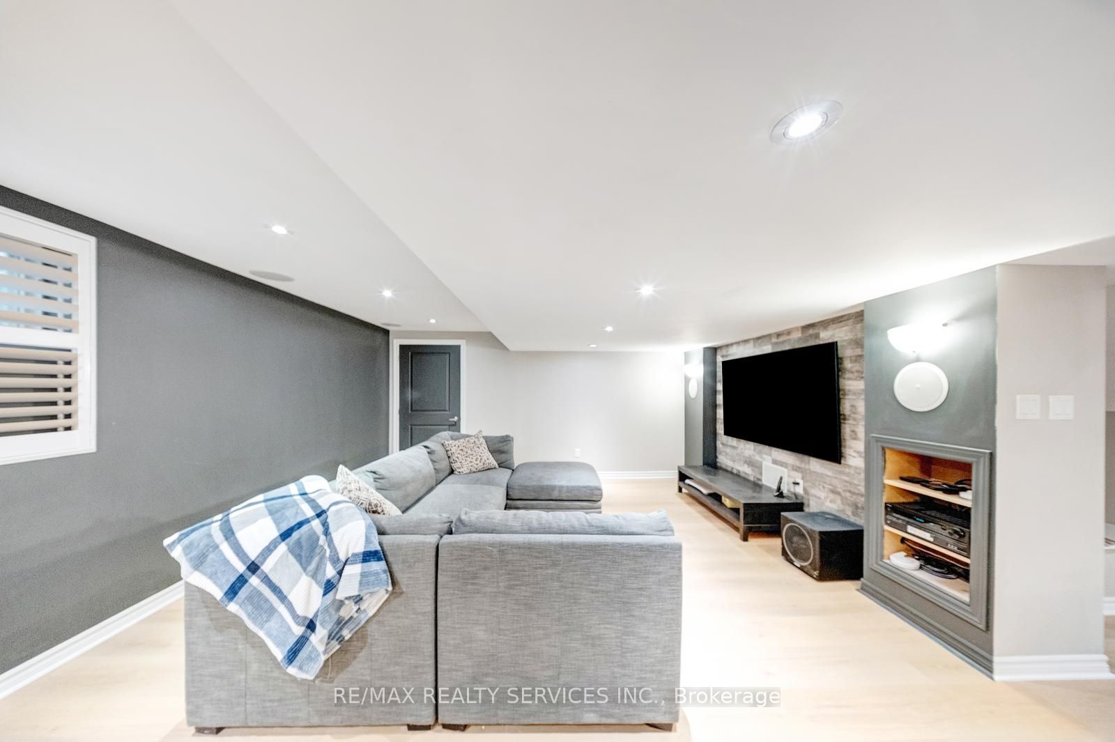 277 Potts Terrace Property Photo 37
