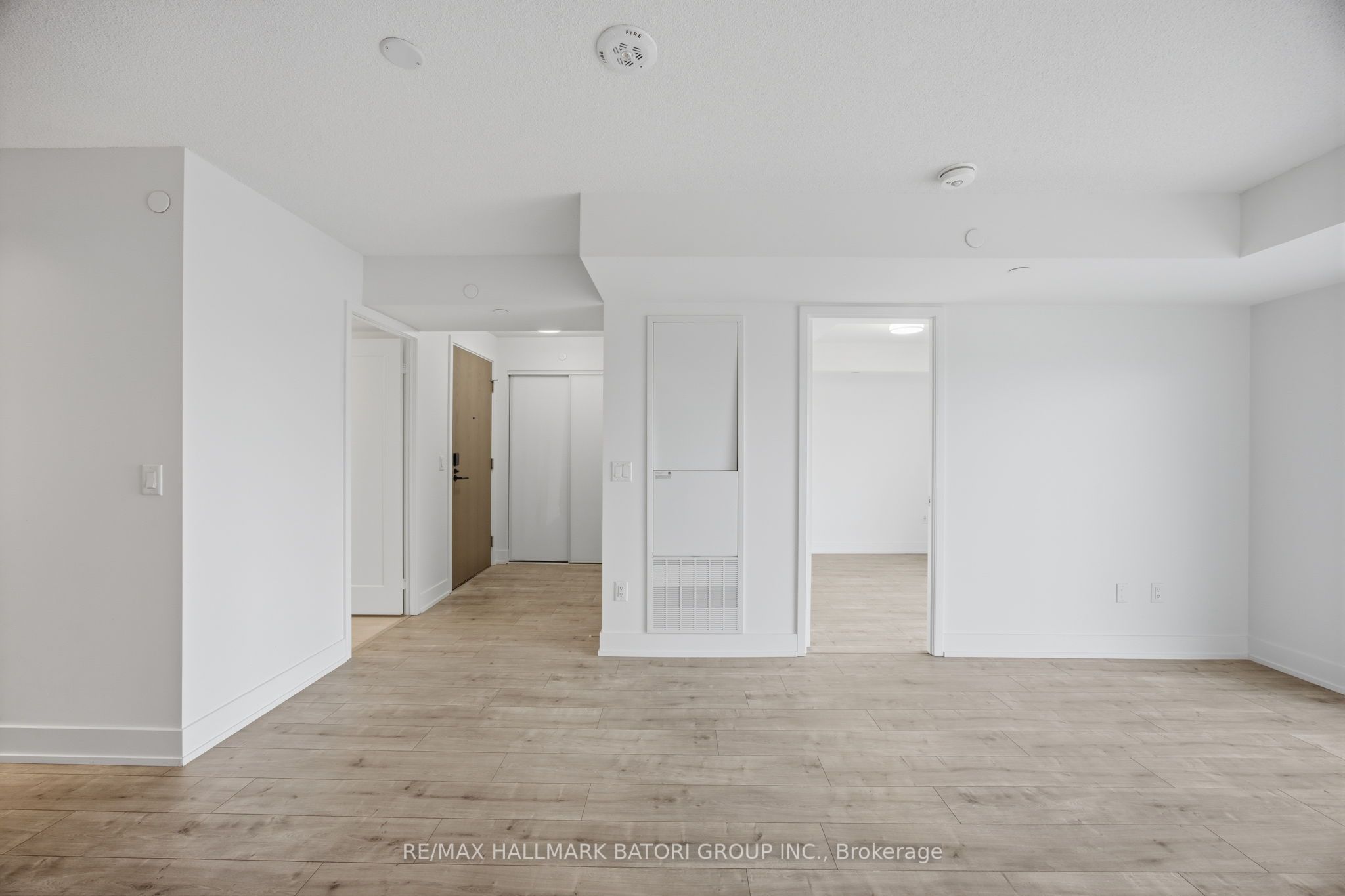 10 Eva Road 1505 Property Photo 5