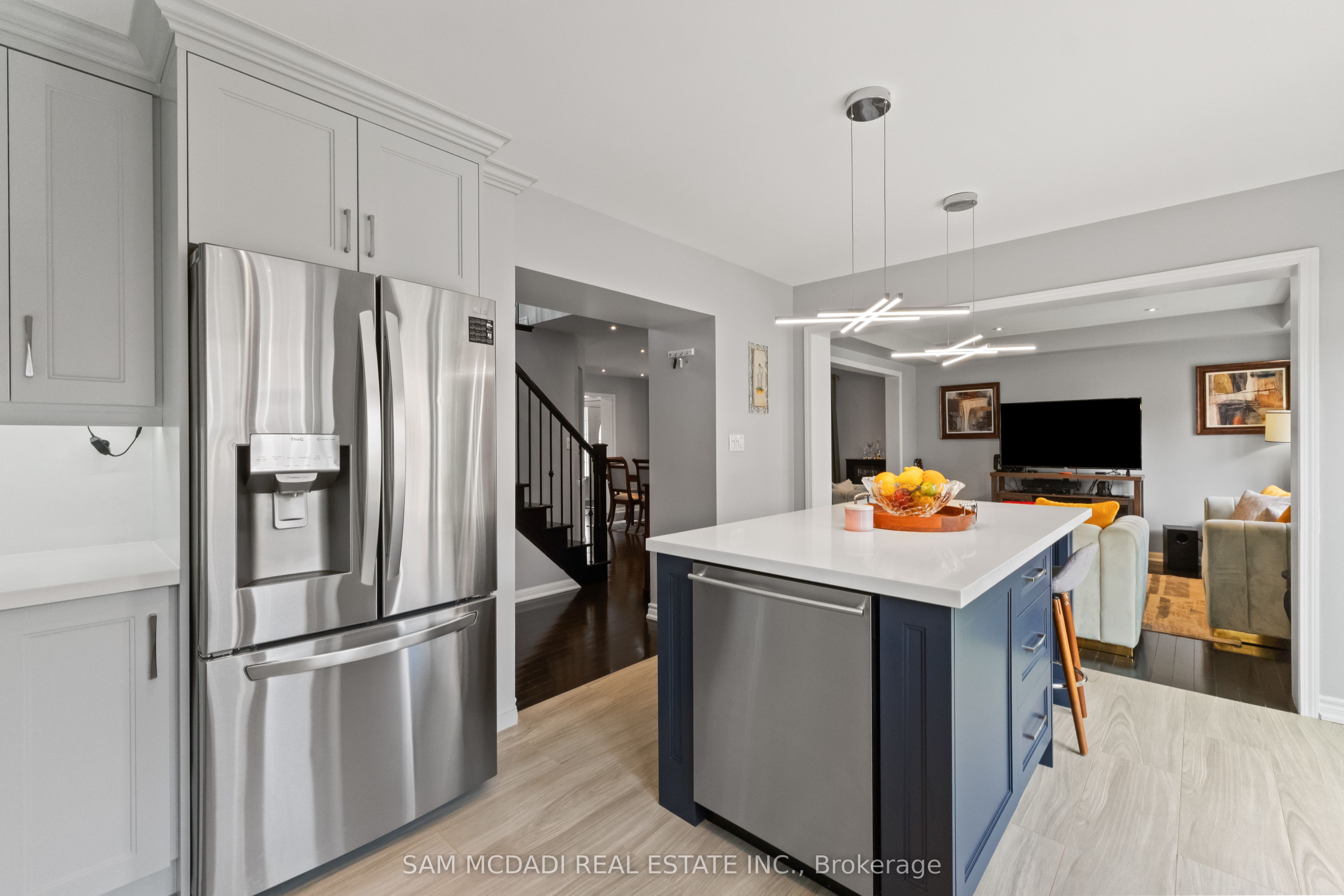920 Clark Boulevard Property Photo 10