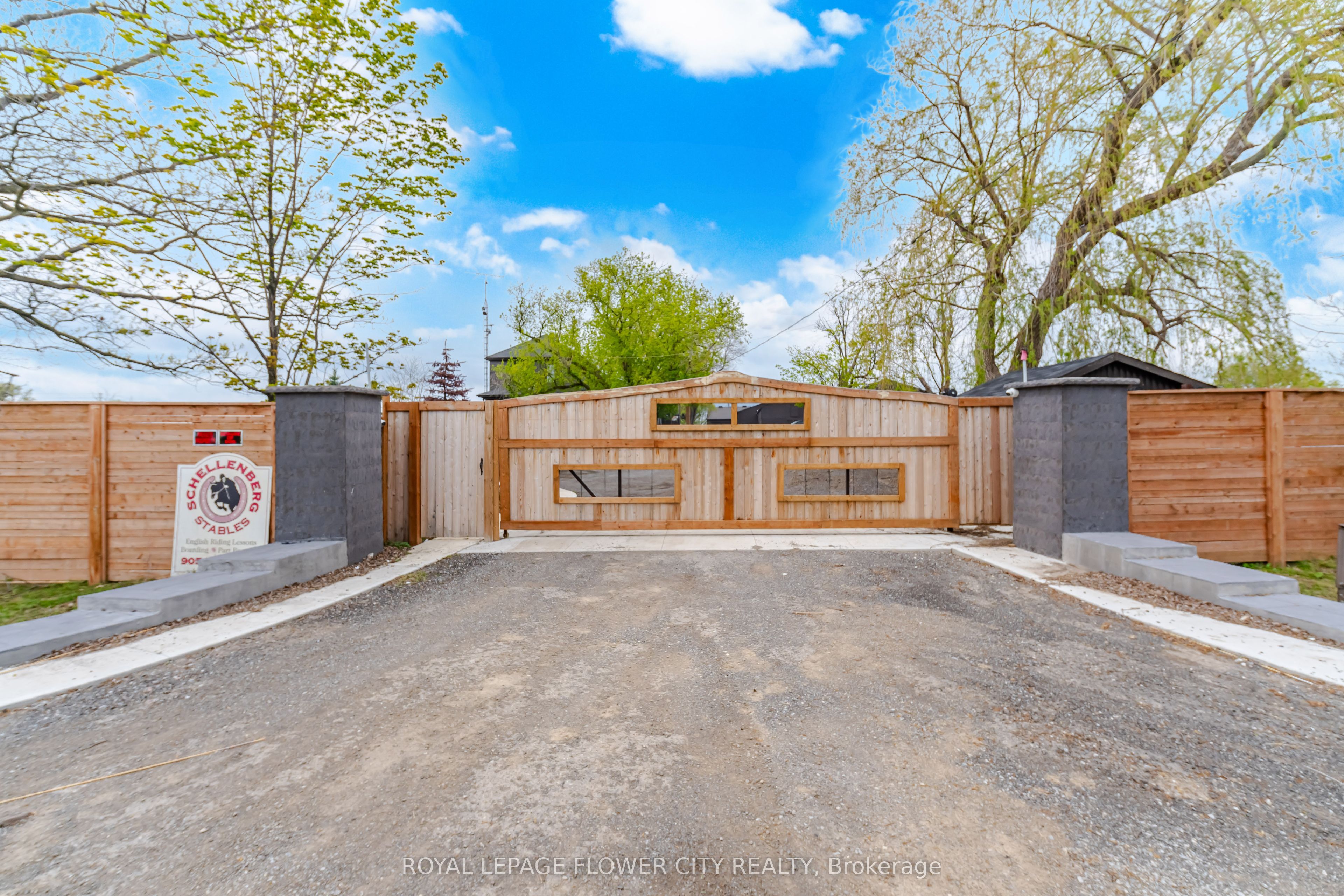 2483 Burnhamthorpe Road Property Photo 1