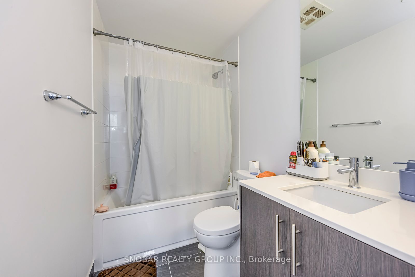 225 Veterans Drive 907 Property Photo 17