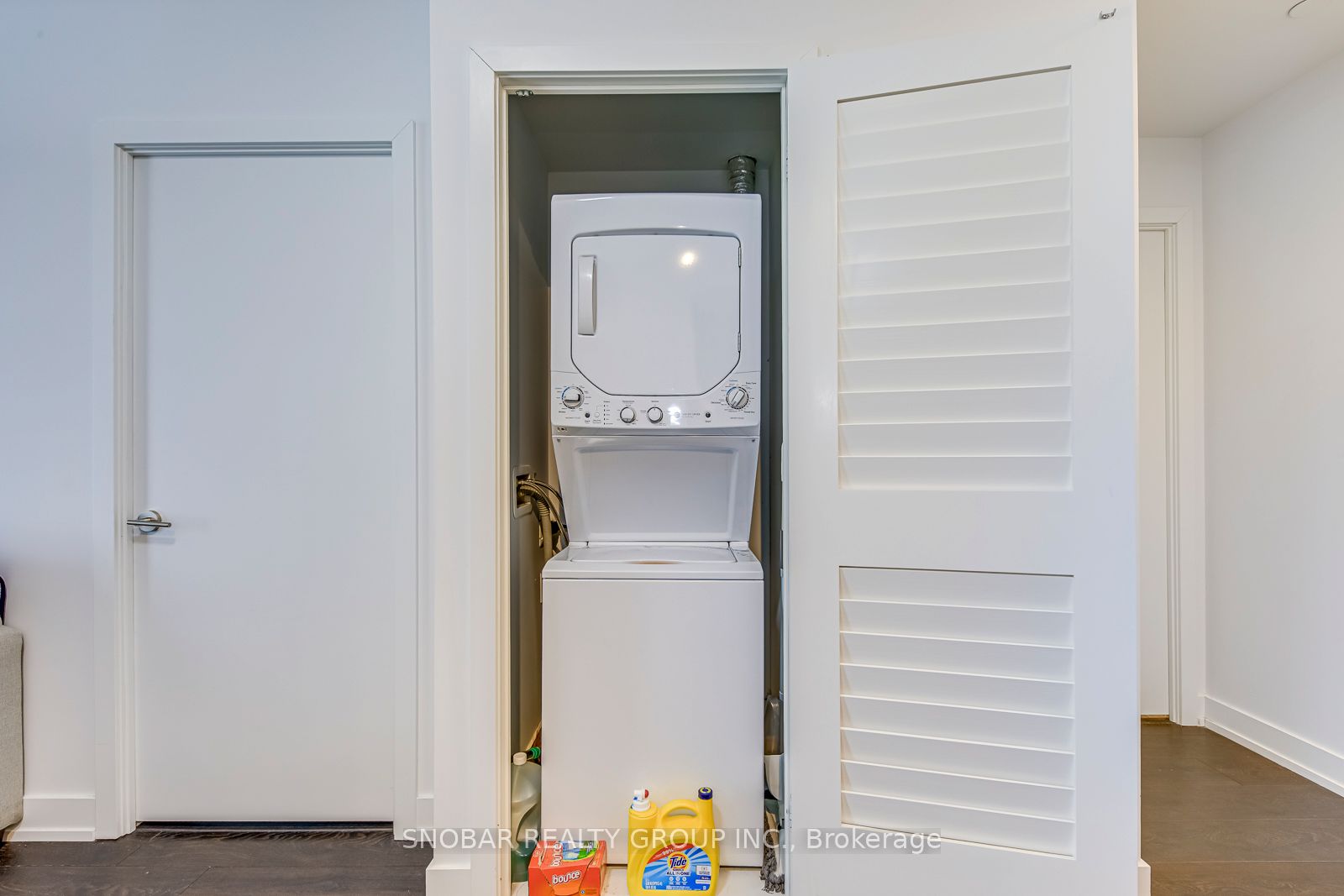 225 Veterans Drive 907 Property Photo 21