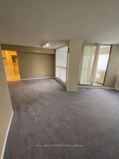 50 Elm Drive E 604 Property Photo 14