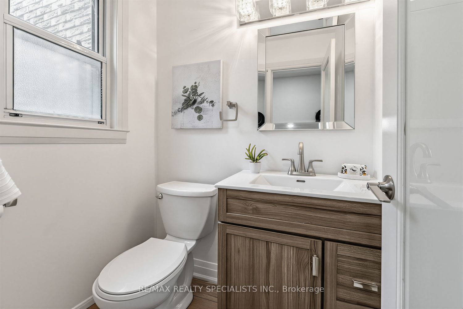 405 Hyacinthe Boulevard 7 Property Photo 15