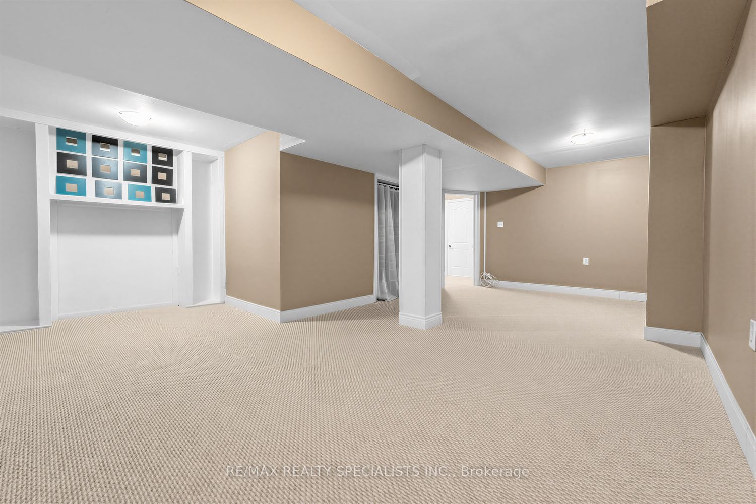 405 Hyacinthe Boulevard 7 Property Photo 26