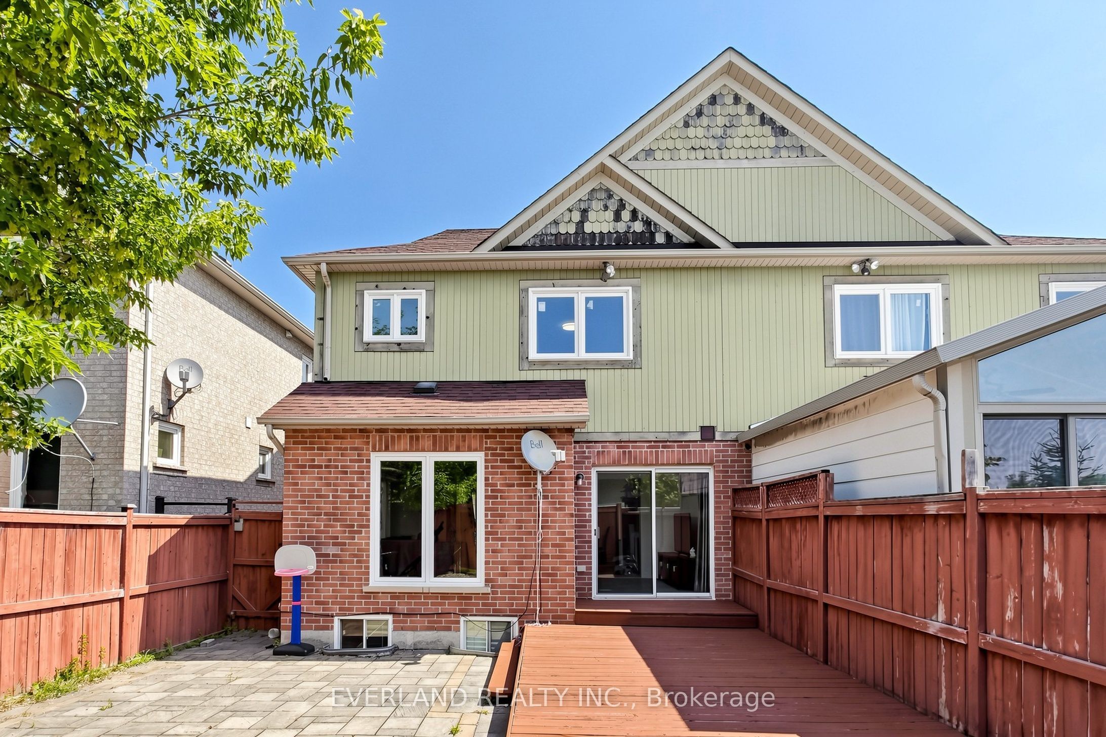 5588 Highbank Road Property Photo 25