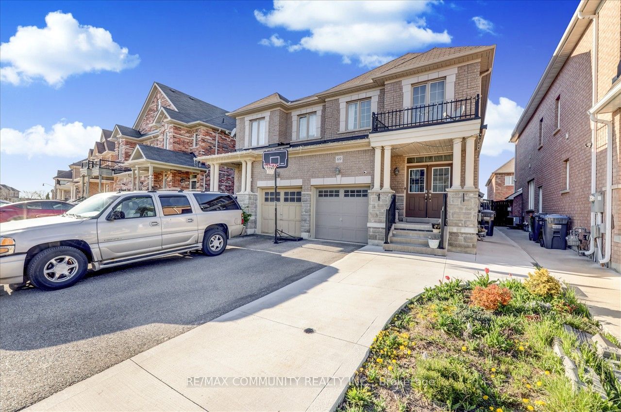 69 Clearfield Drive Property Photo 4