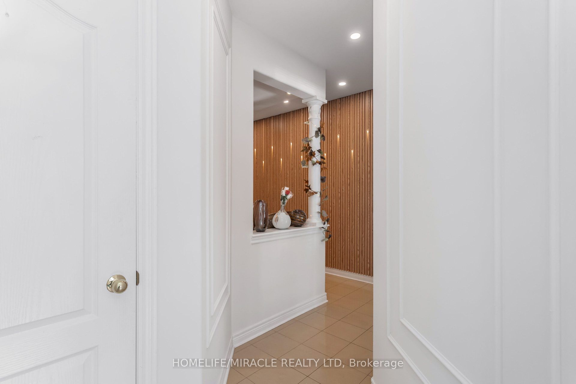 452 Nairn Circle Property Photo 7