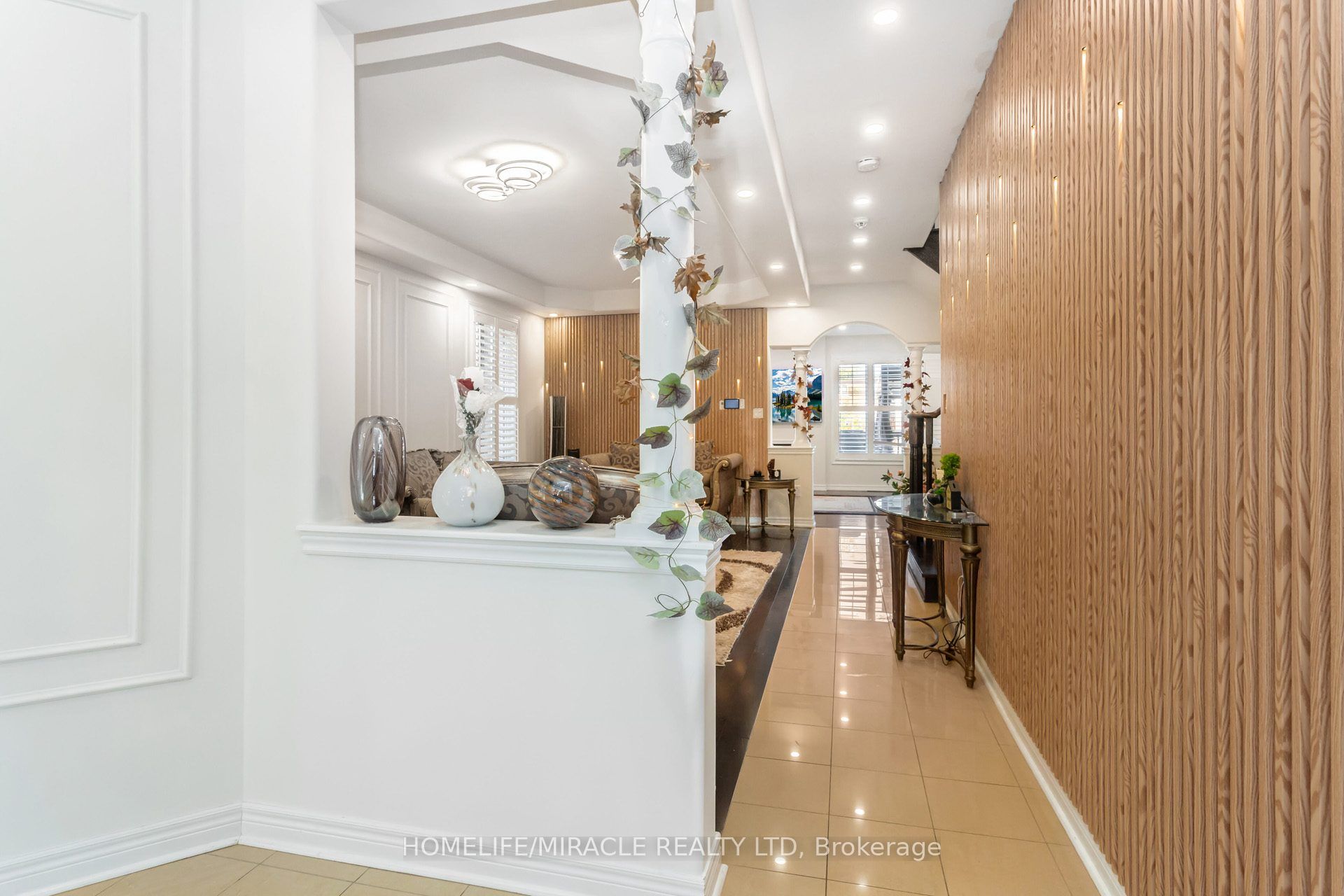 452 Nairn Circle Property Photo 8