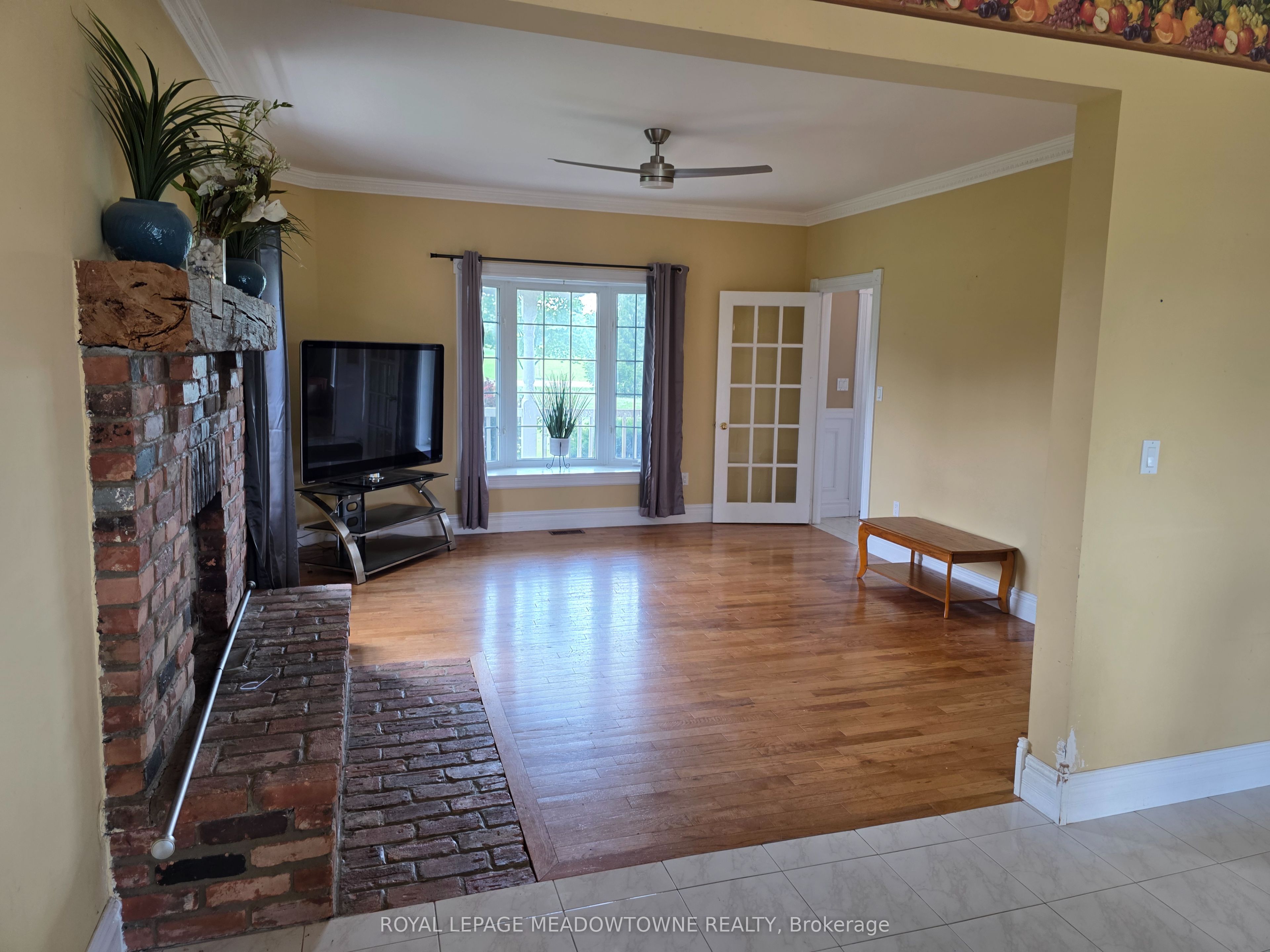 13727 Creditview Road Property Photo 10