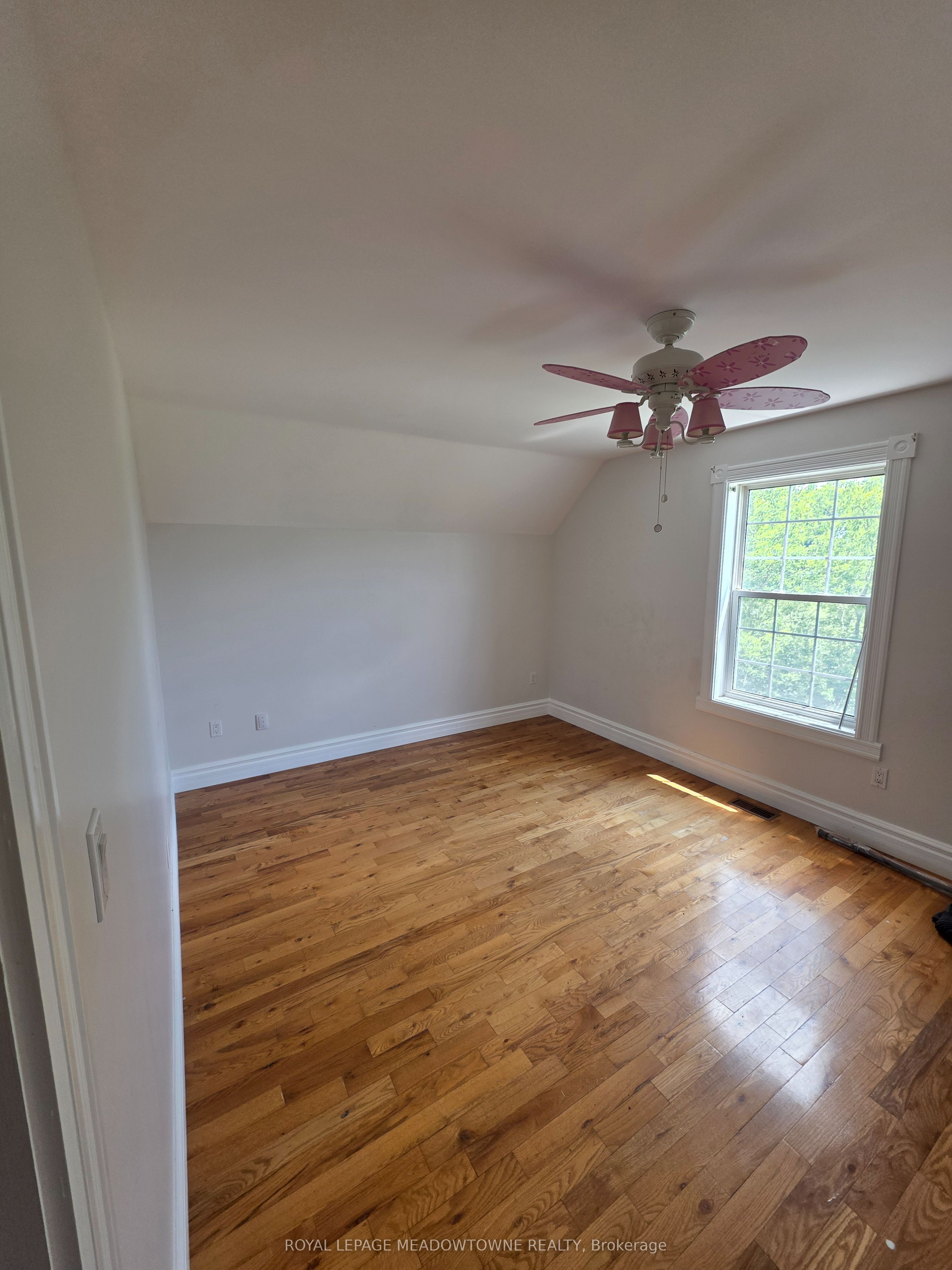 13727 Creditview Road Property Photo 14