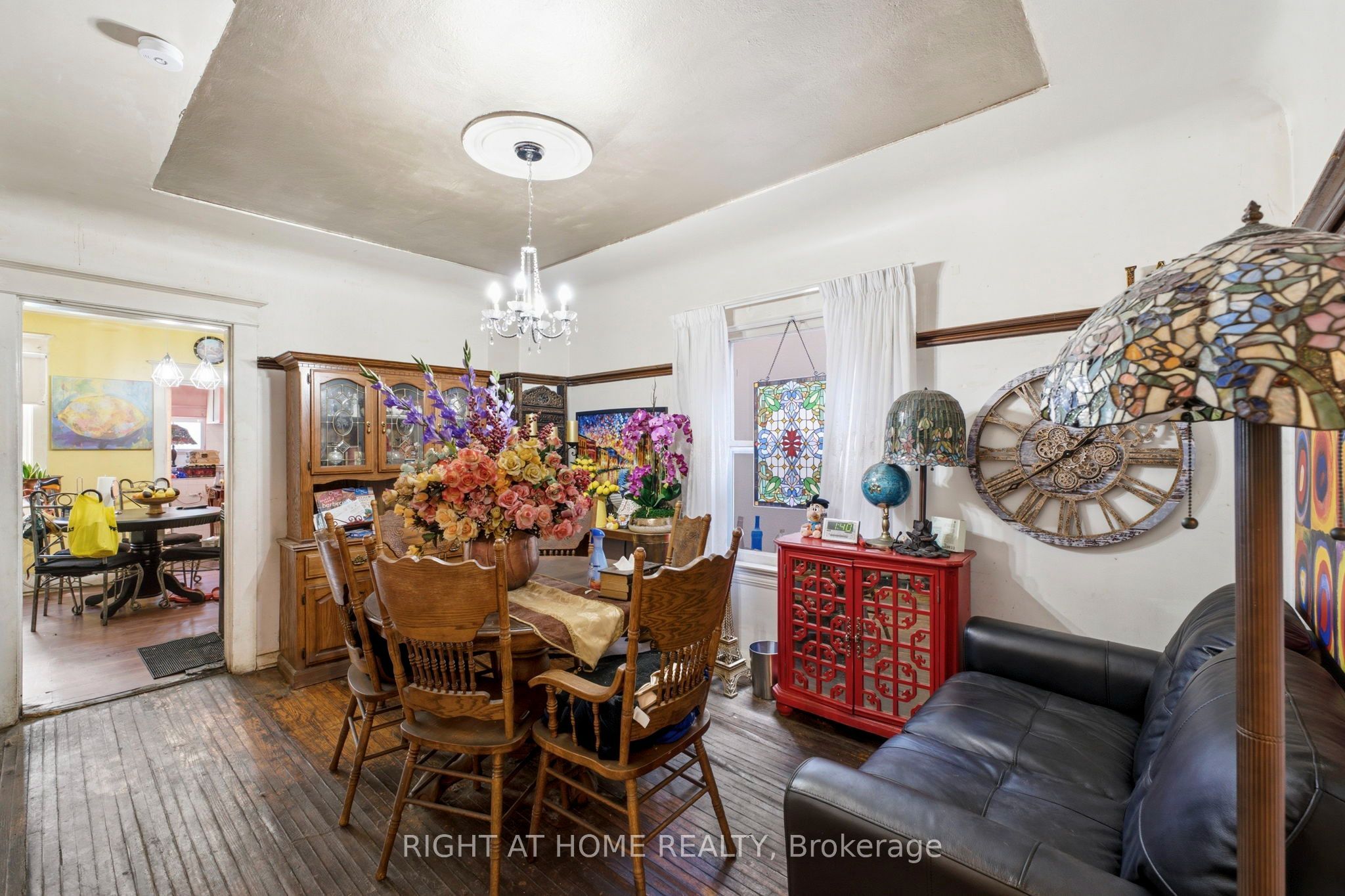 290 Mcroberts Avenue Property Photo 7