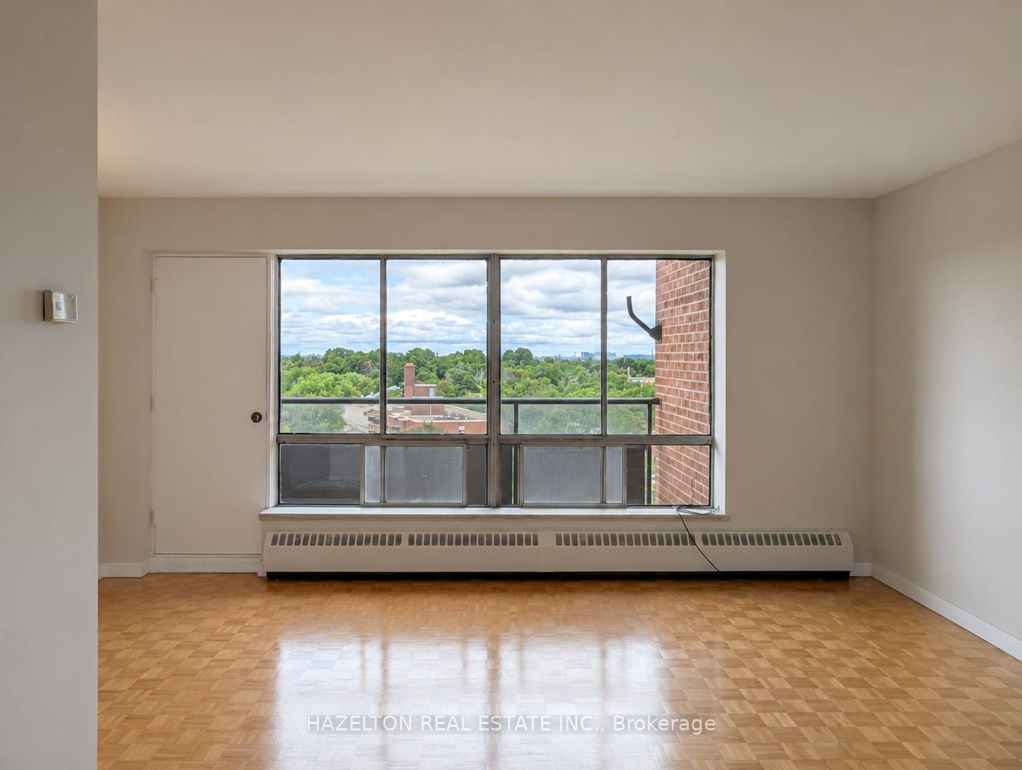1665 Bloor Street E 1015 Property Photo 3