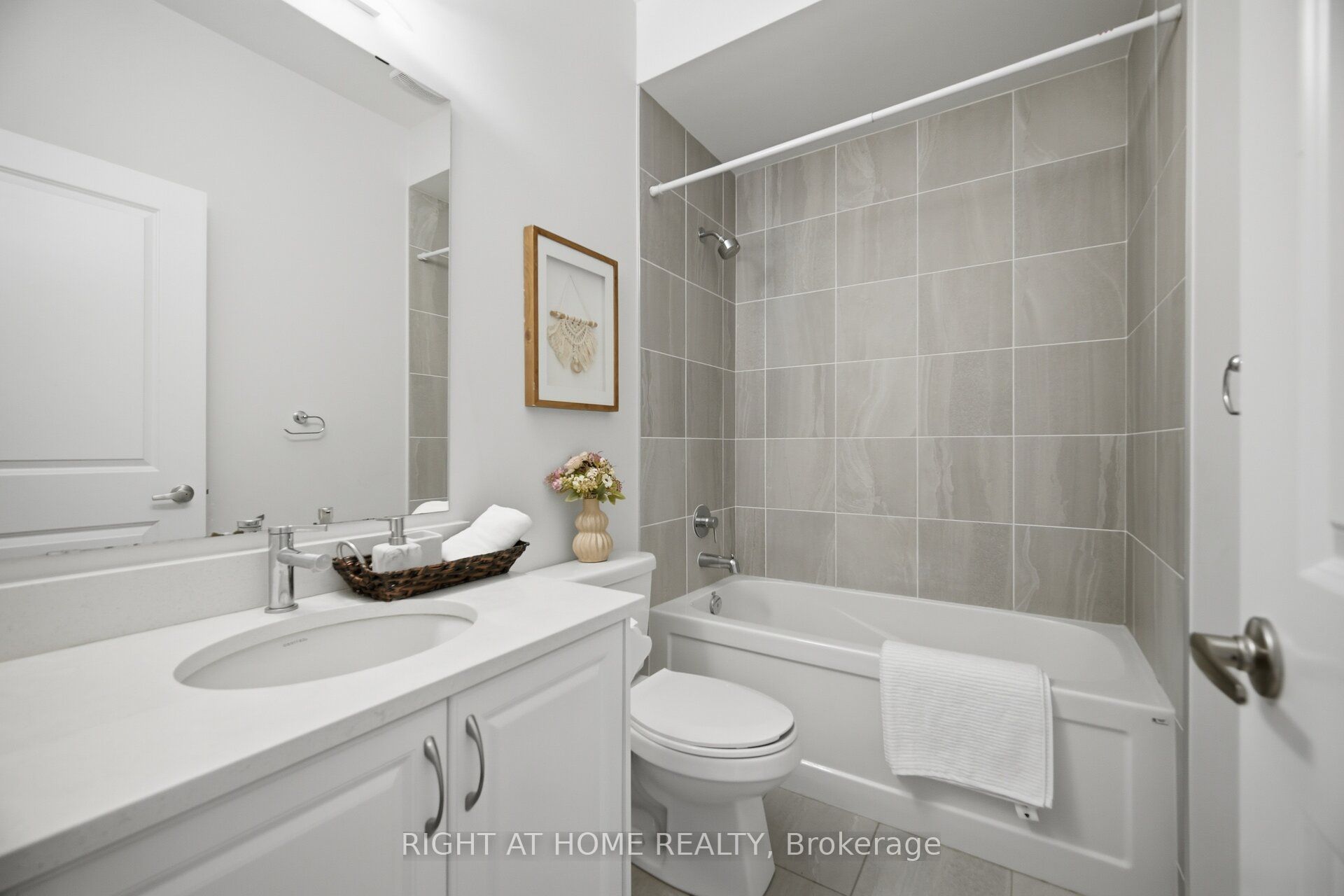 41 Overlea Drive Property Photo 26