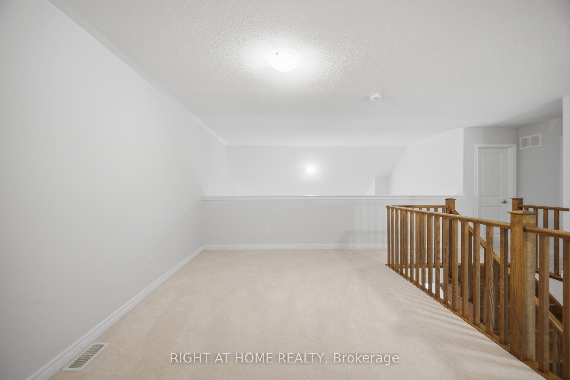 41 Overlea Drive Property Photo 31