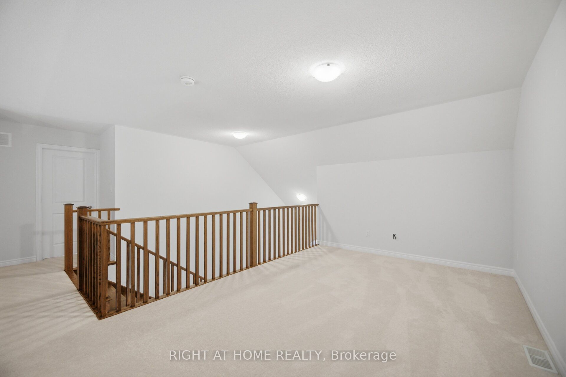 41 Overlea Drive Property Photo 32