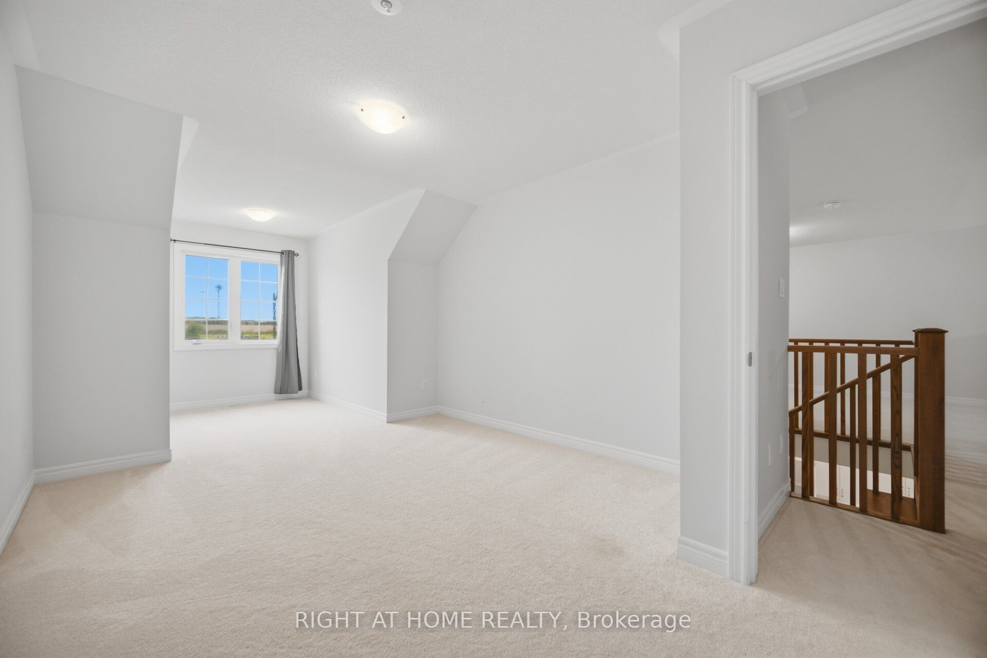 41 Overlea Drive Property Photo 33