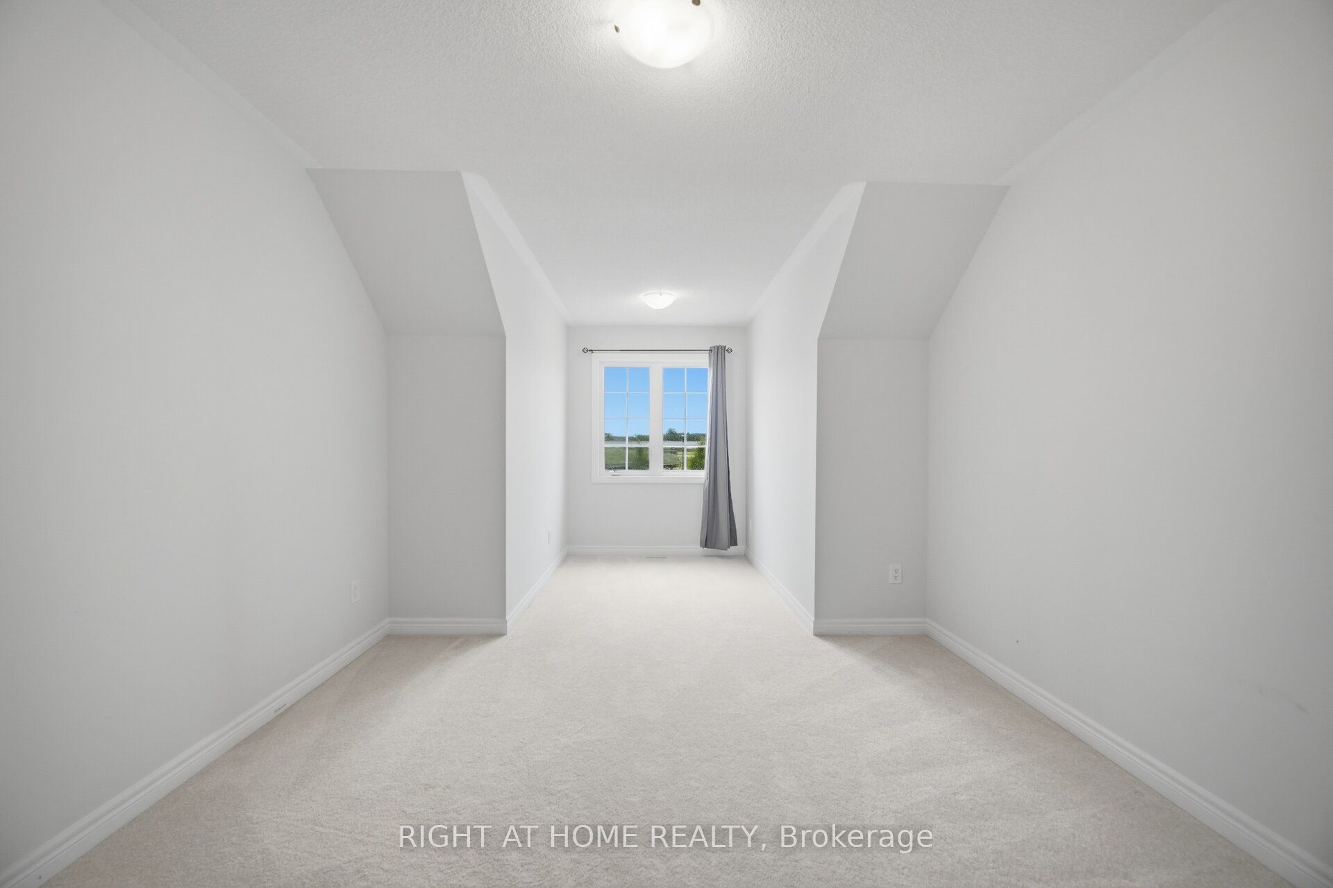 41 Overlea Drive Property Photo 34