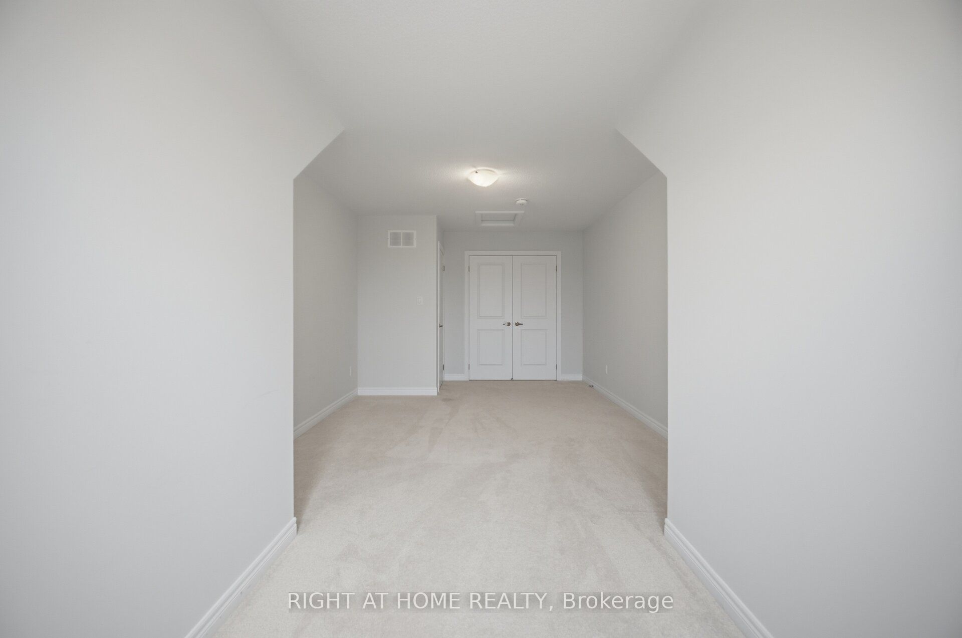 41 Overlea Drive Property Photo 35