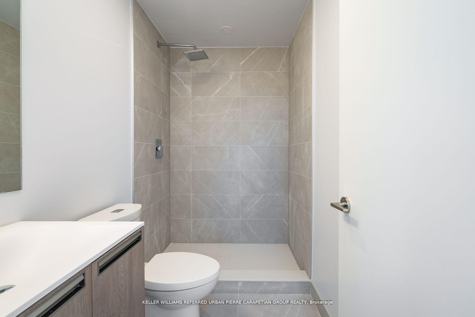 160 Kingsway Crescent 509 Property Photo 16
