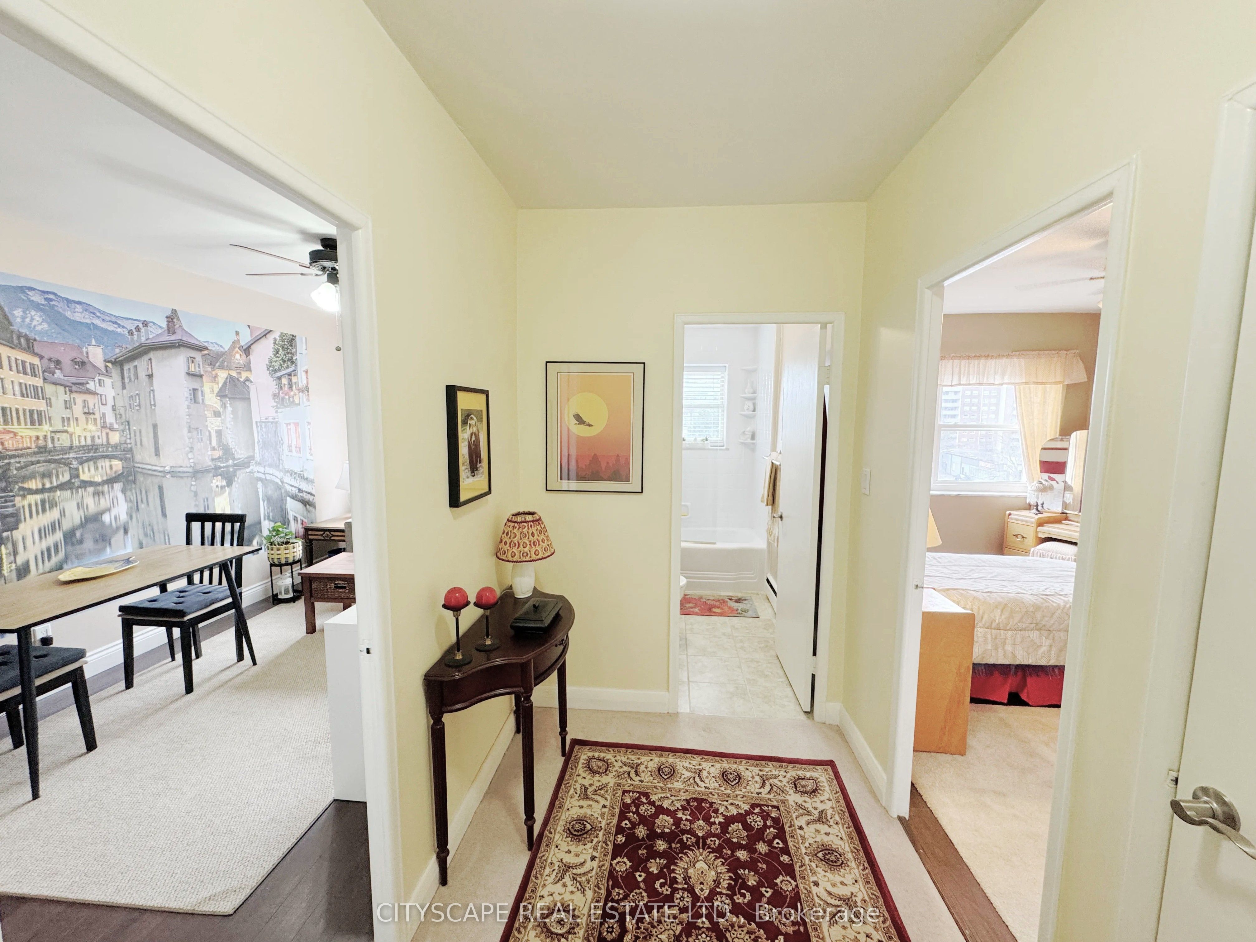 824 Brant Street 25 Property Photo 15