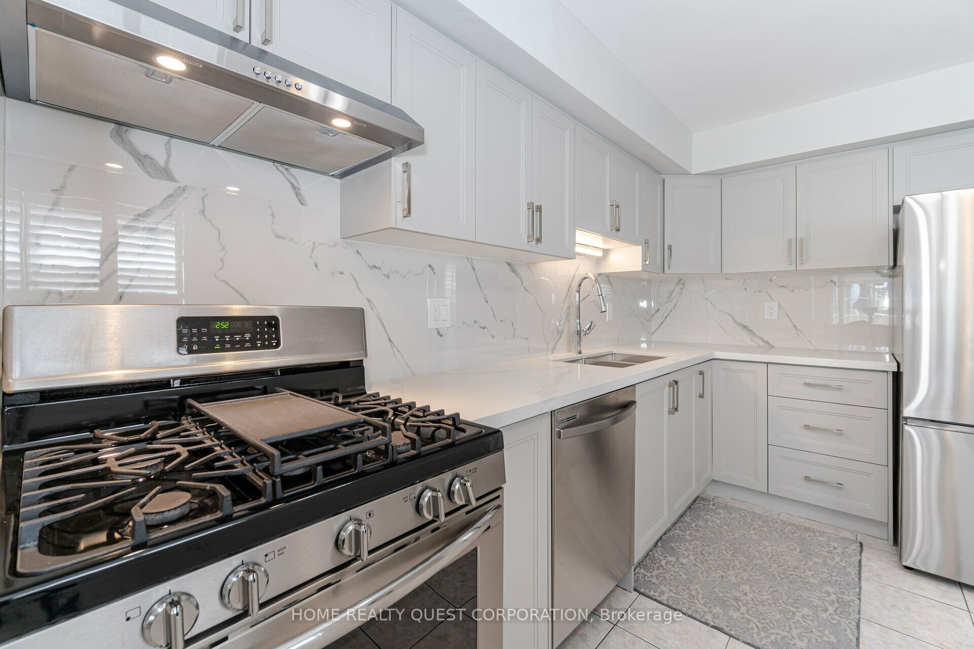 4190 Bishopstoke Lane Property Photo 21