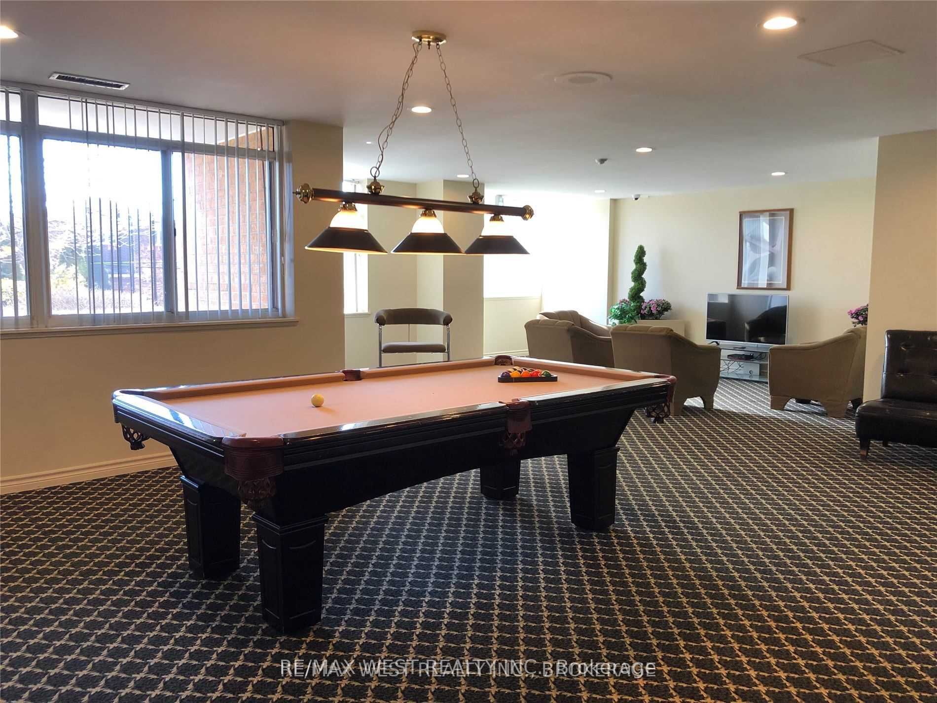 300 Webb Drive 1007 Property Photo 22