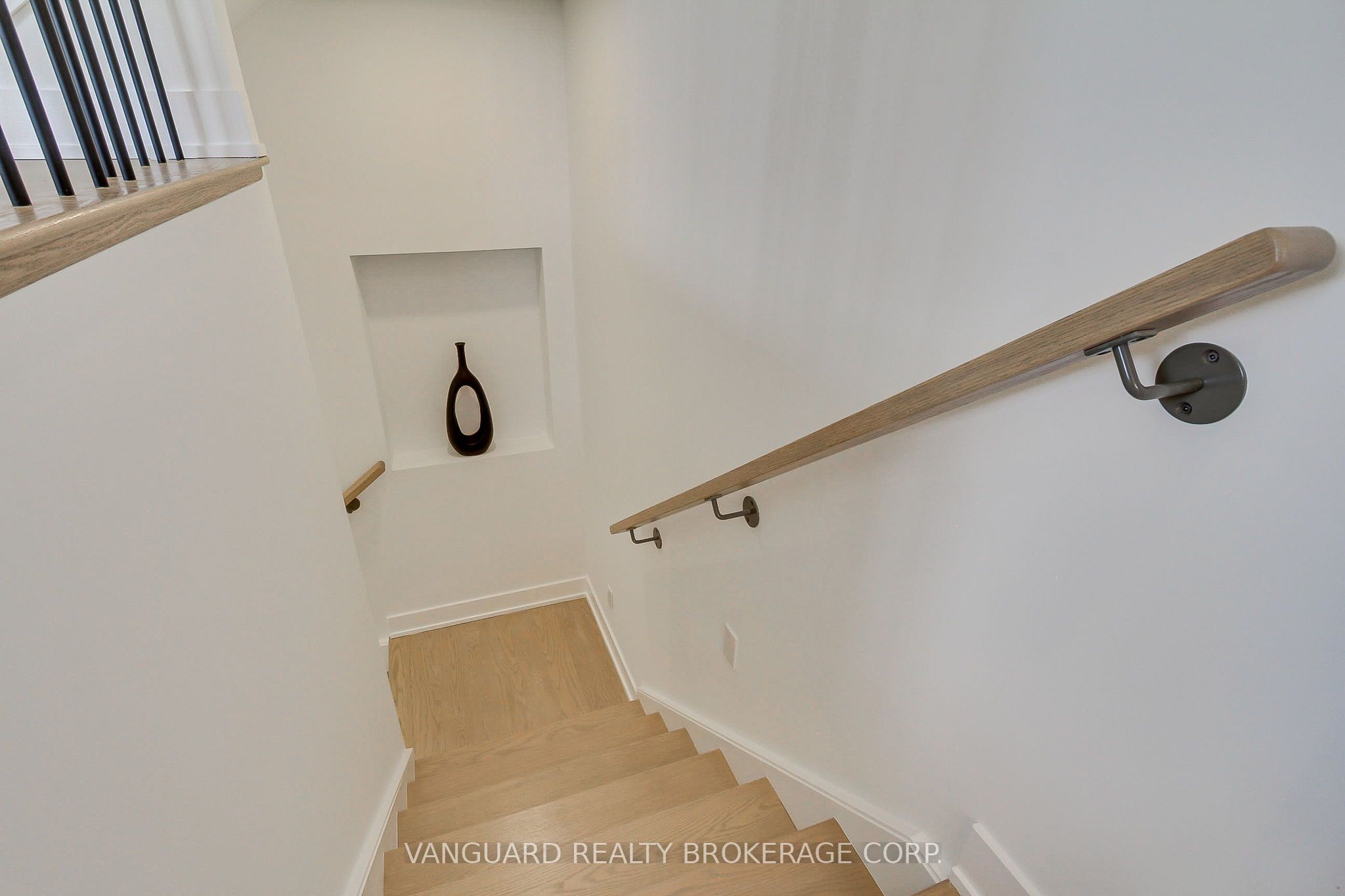 146 Landsbridge Street Property Photo 27