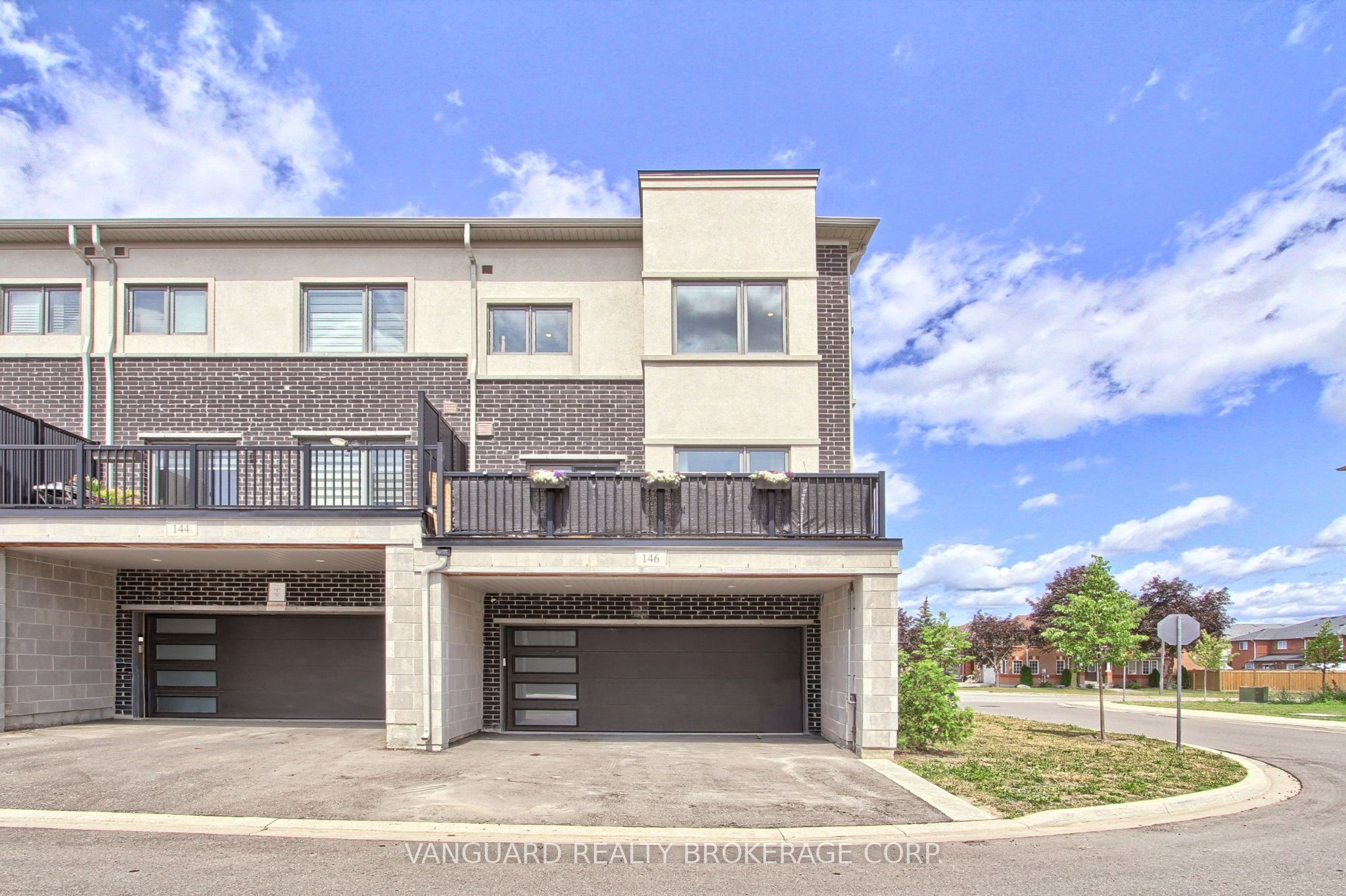 146 Landsbridge Street Property Photo 34