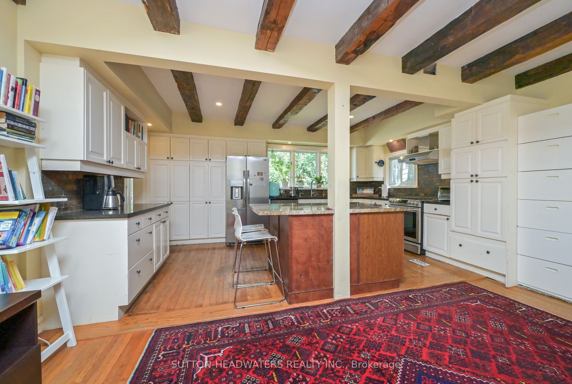 14427 Creditview Road Property Photo 5