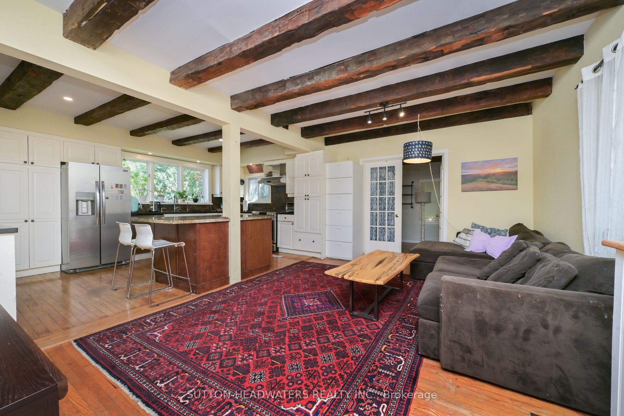 14427 Creditview Road Property Photo 6