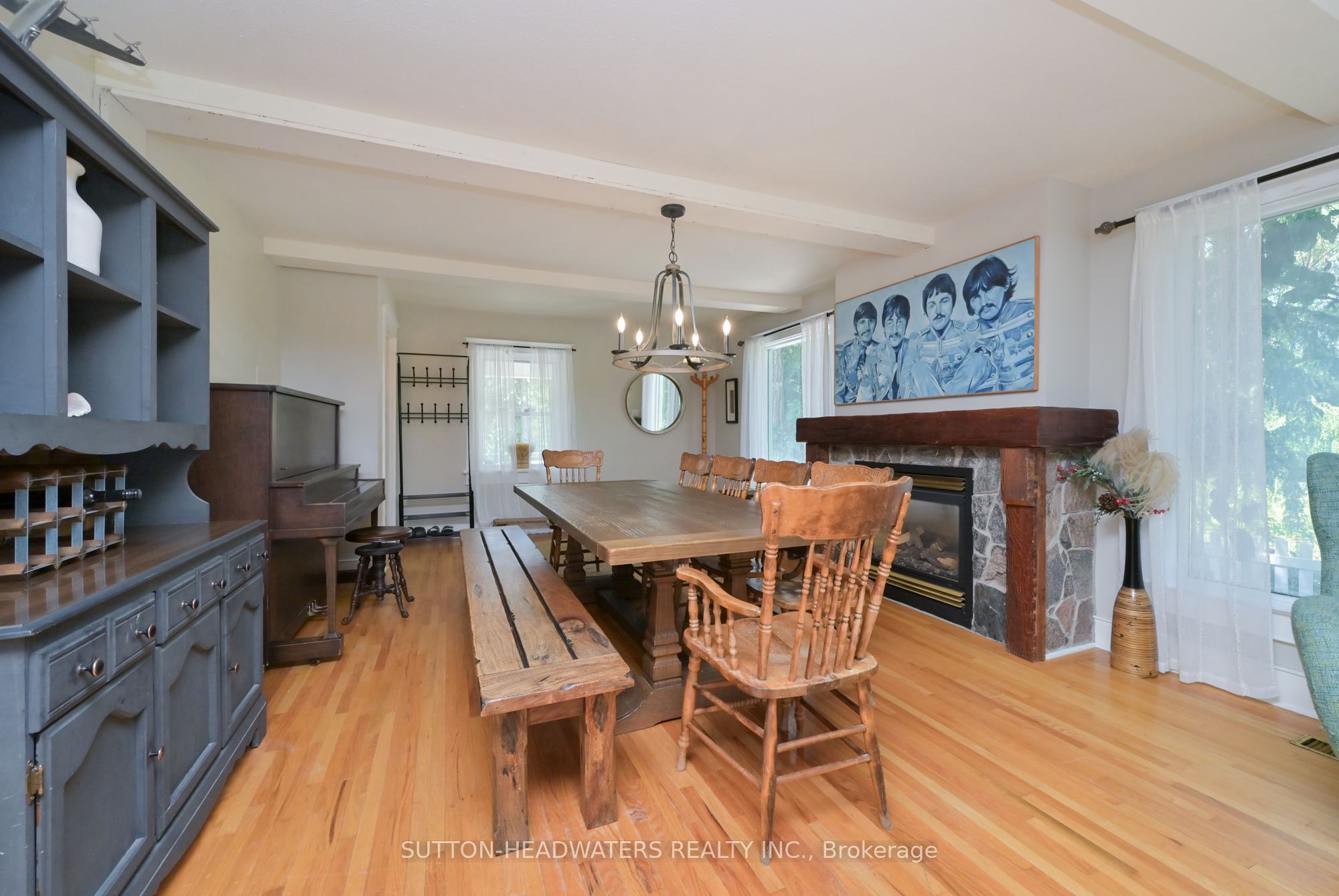 14427 Creditview Road Property Photo 9