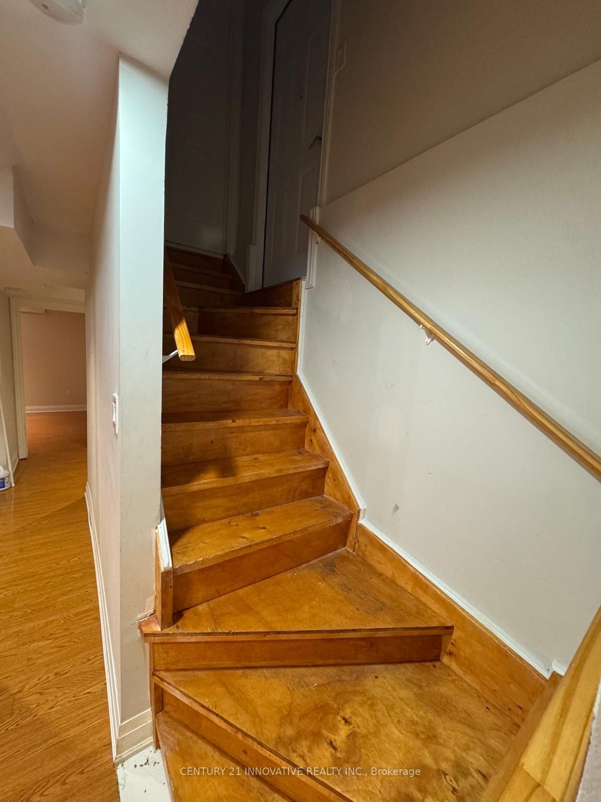 3674 Freeman Terrace Property Photo 2