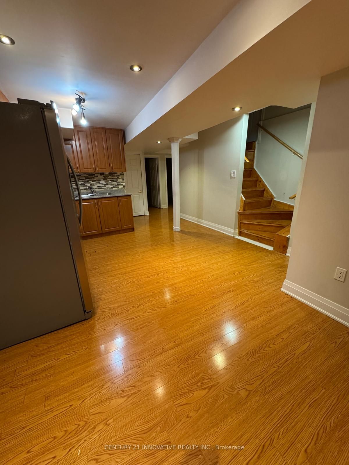 3674 Freeman Terrace Property Photo 5