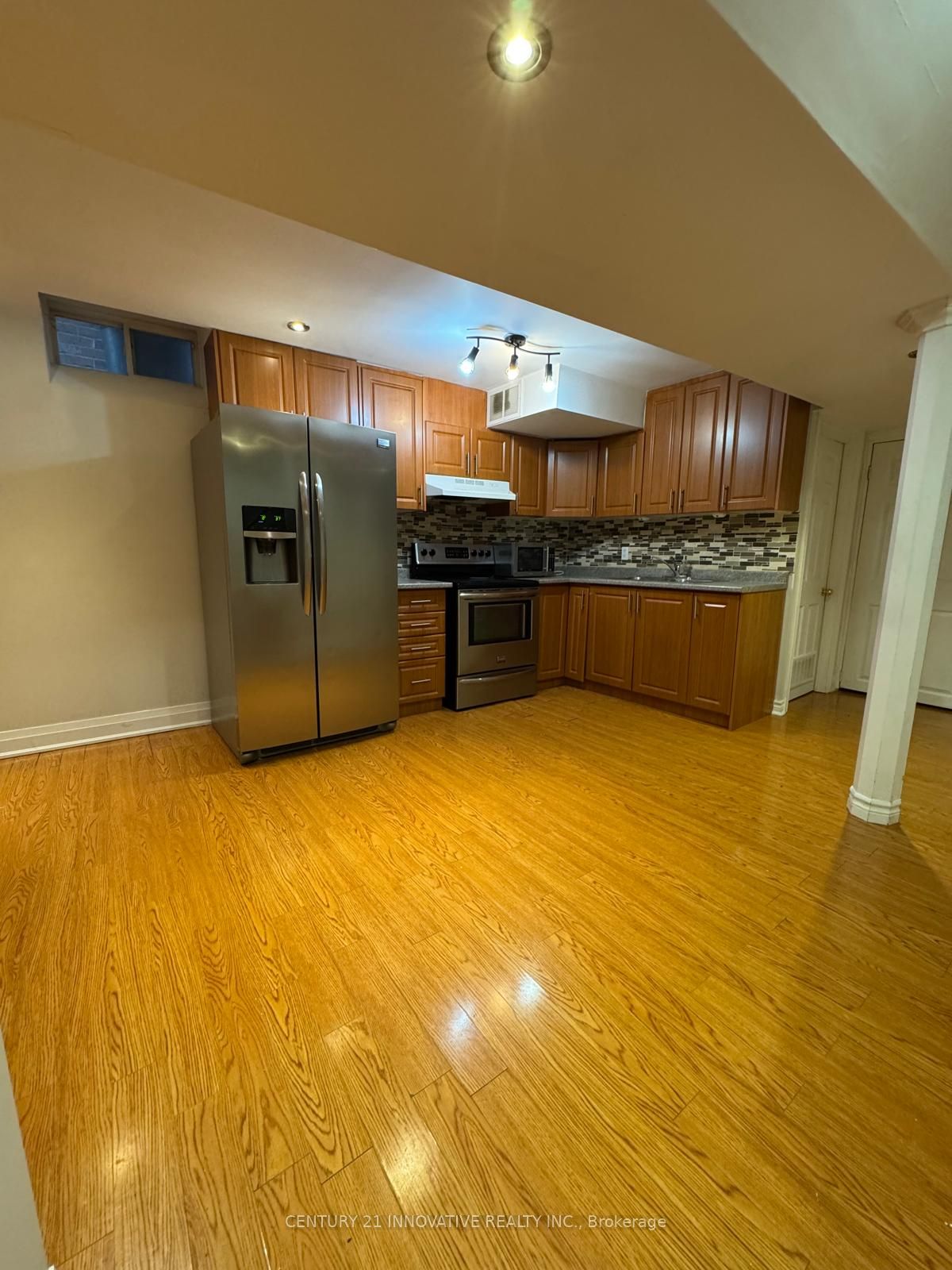 3674 Freeman Terrace Property Photo 7
