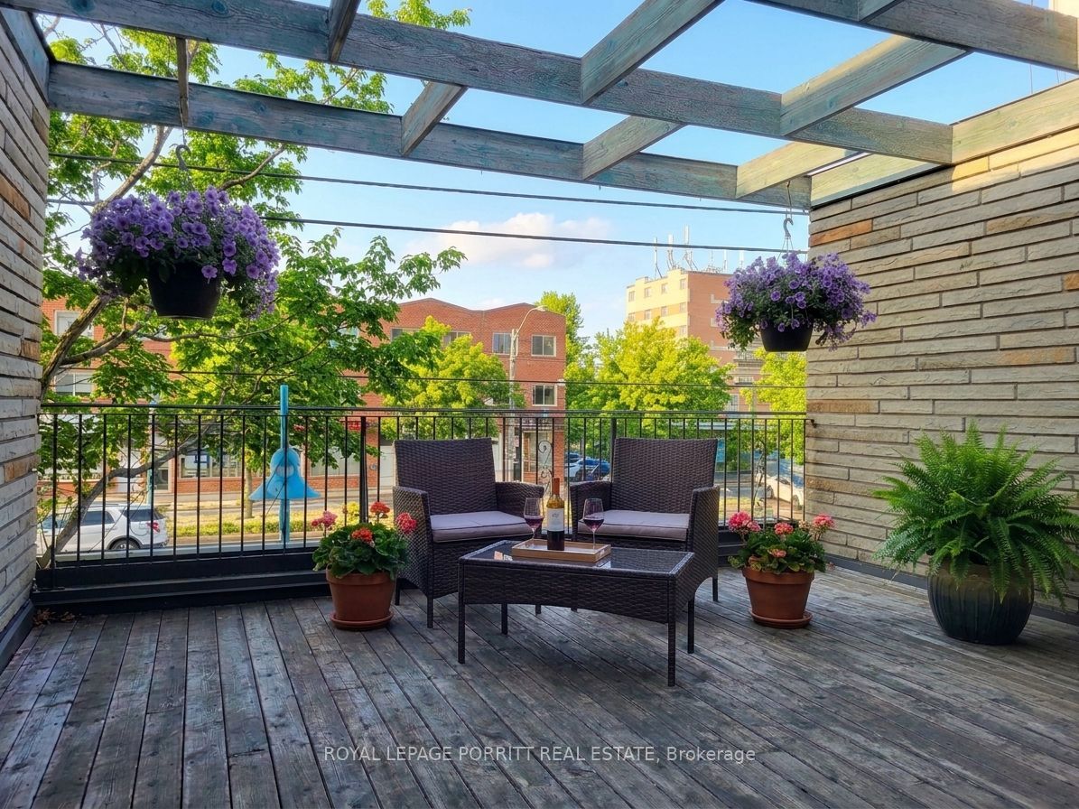 3295 Lake Shore Boulevard W A Property Photo 2