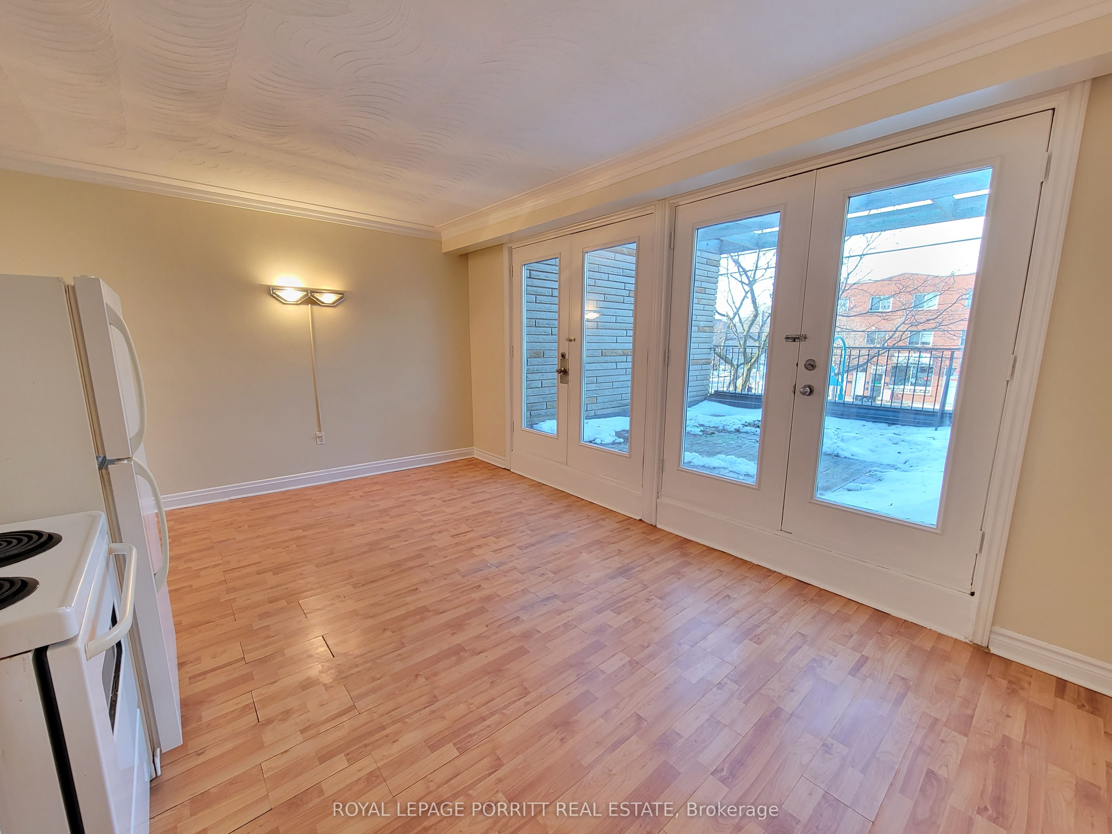3295 Lake Shore Boulevard W A Property Photo 3