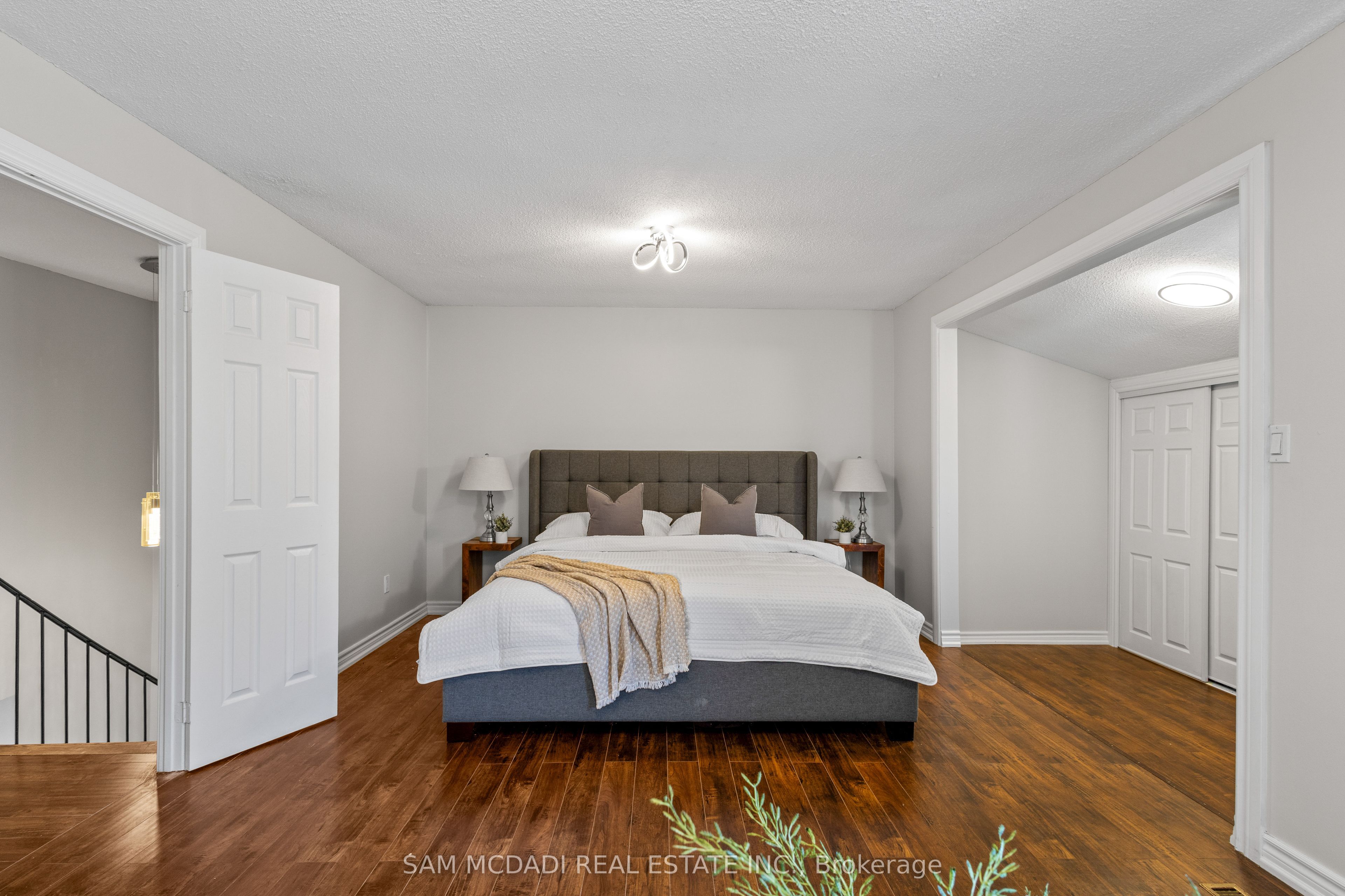 6755 Segovia Road Property Photo 14