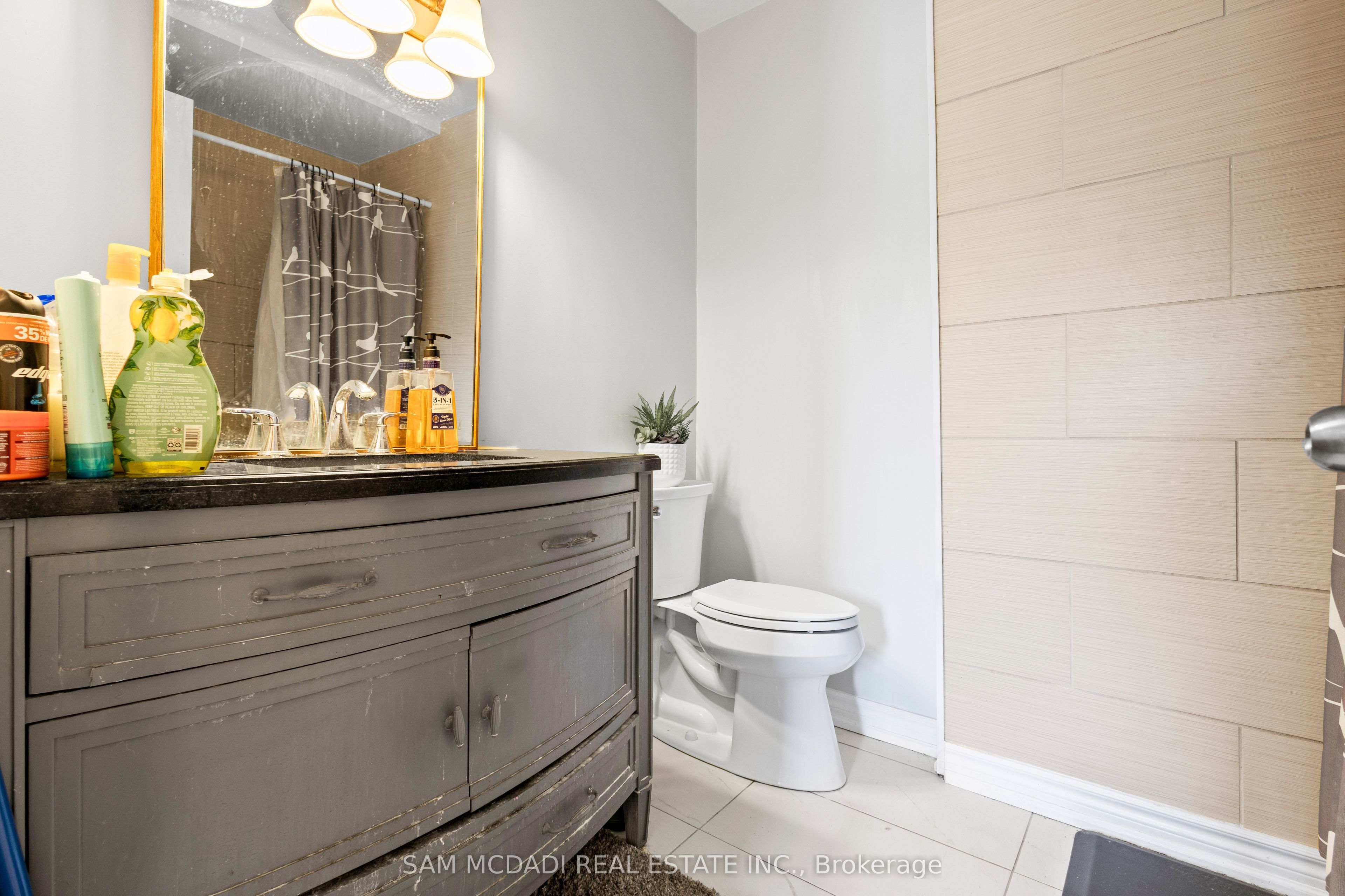 6755 Segovia Road Property Photo 17