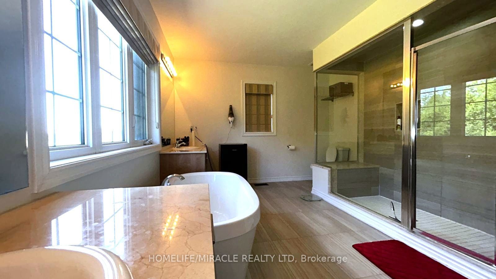 185 Thornbush Boulevard Property Photo 33