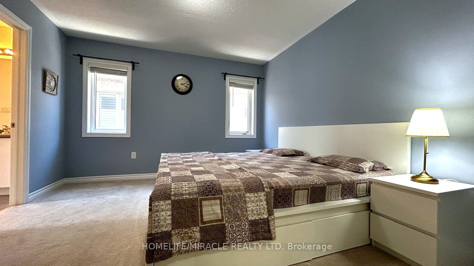 185 Thornbush Boulevard Property Photo 44