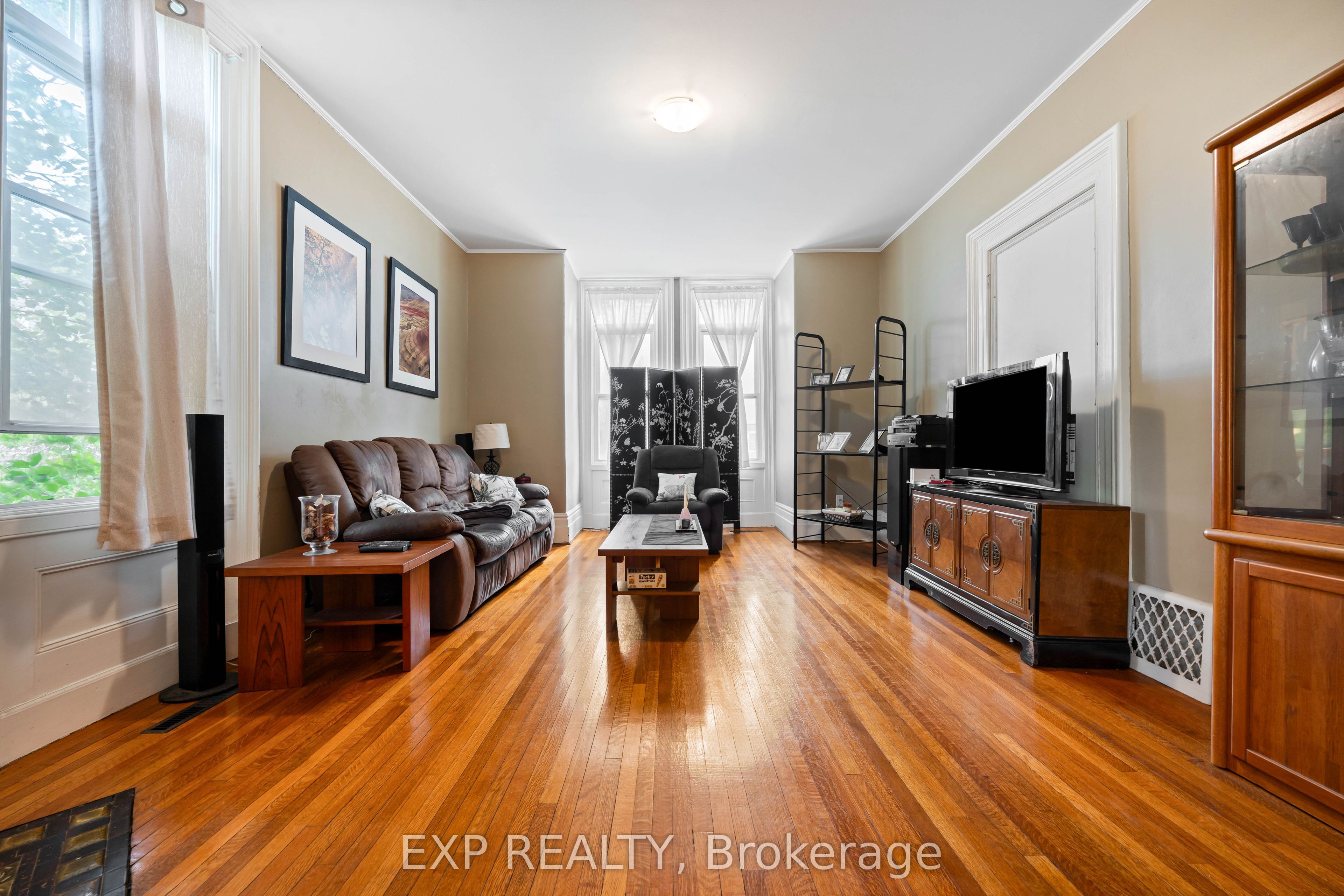 48 First Street Property Photo 9