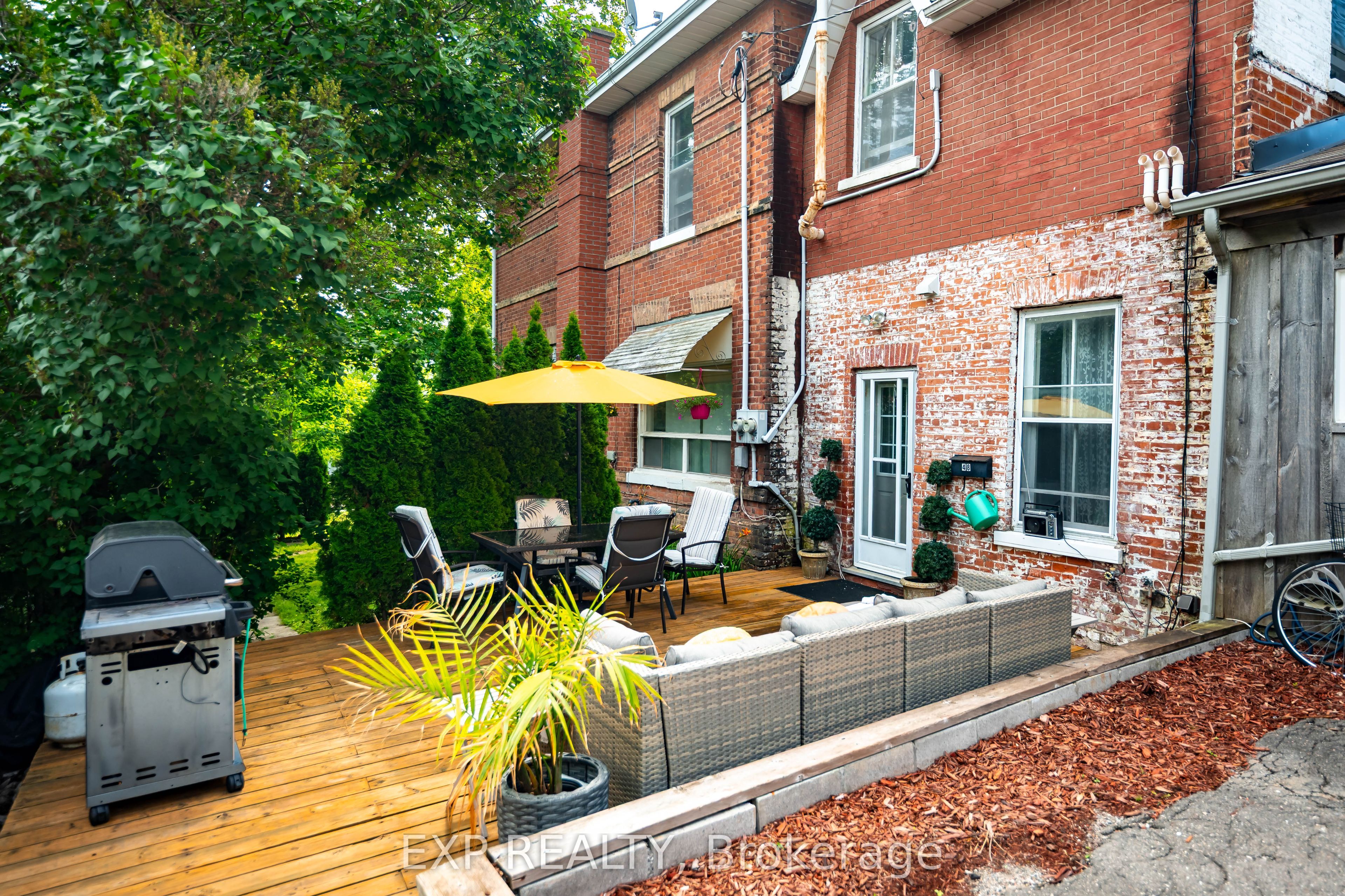48 First Street Property Photo 32