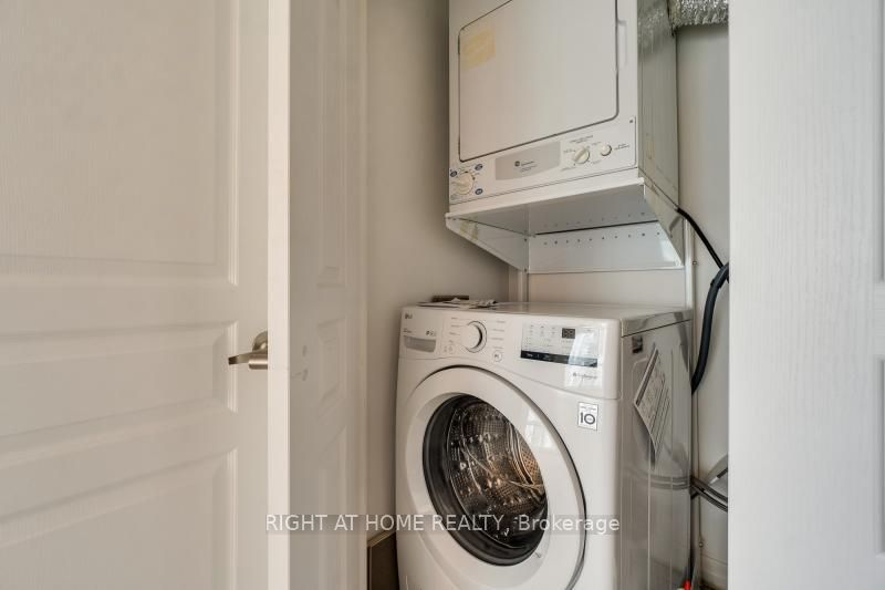 223 Webb Drive 2702 Property Photo 18