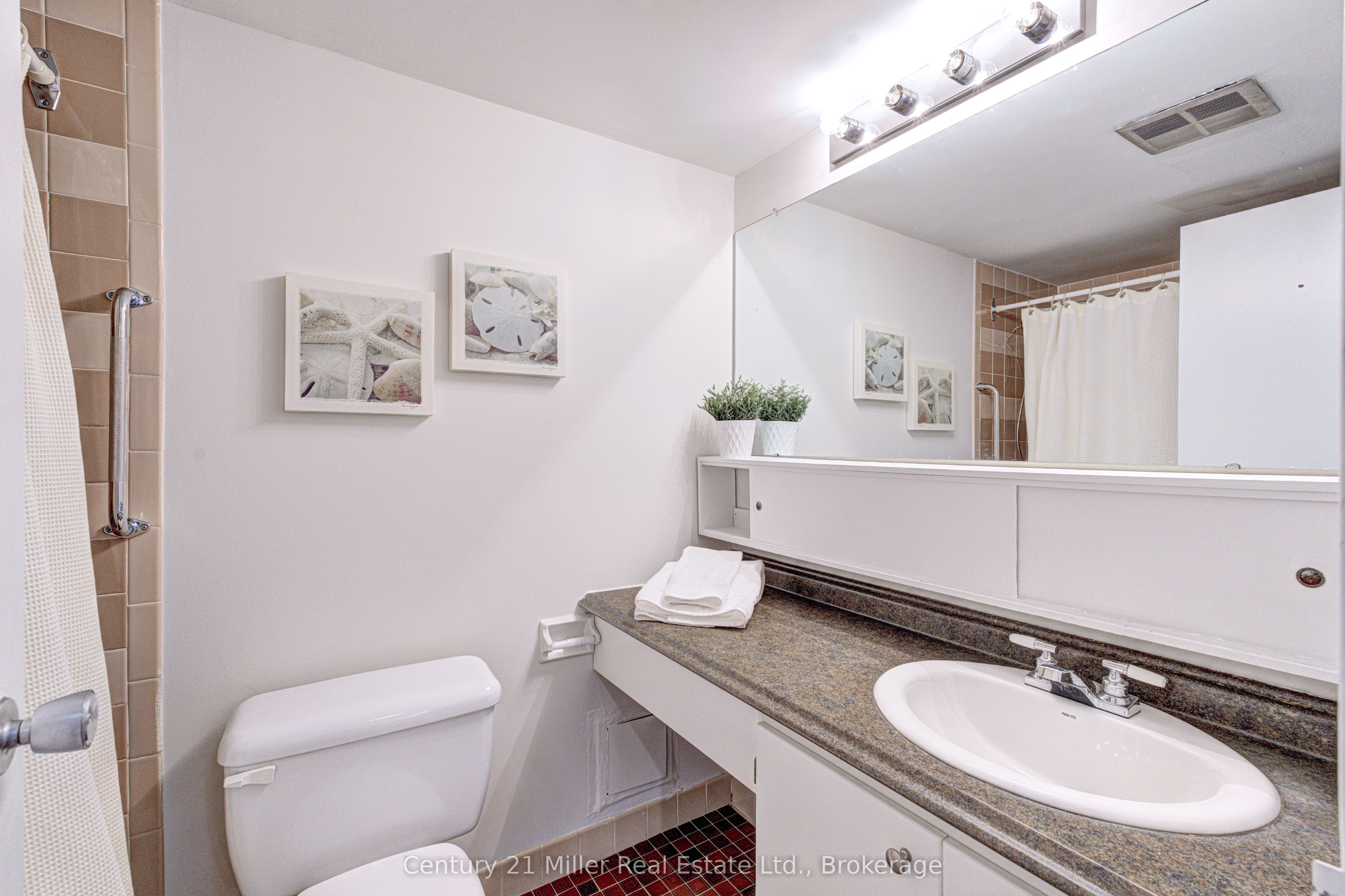 20 Speers Road 304 Property Photo 19